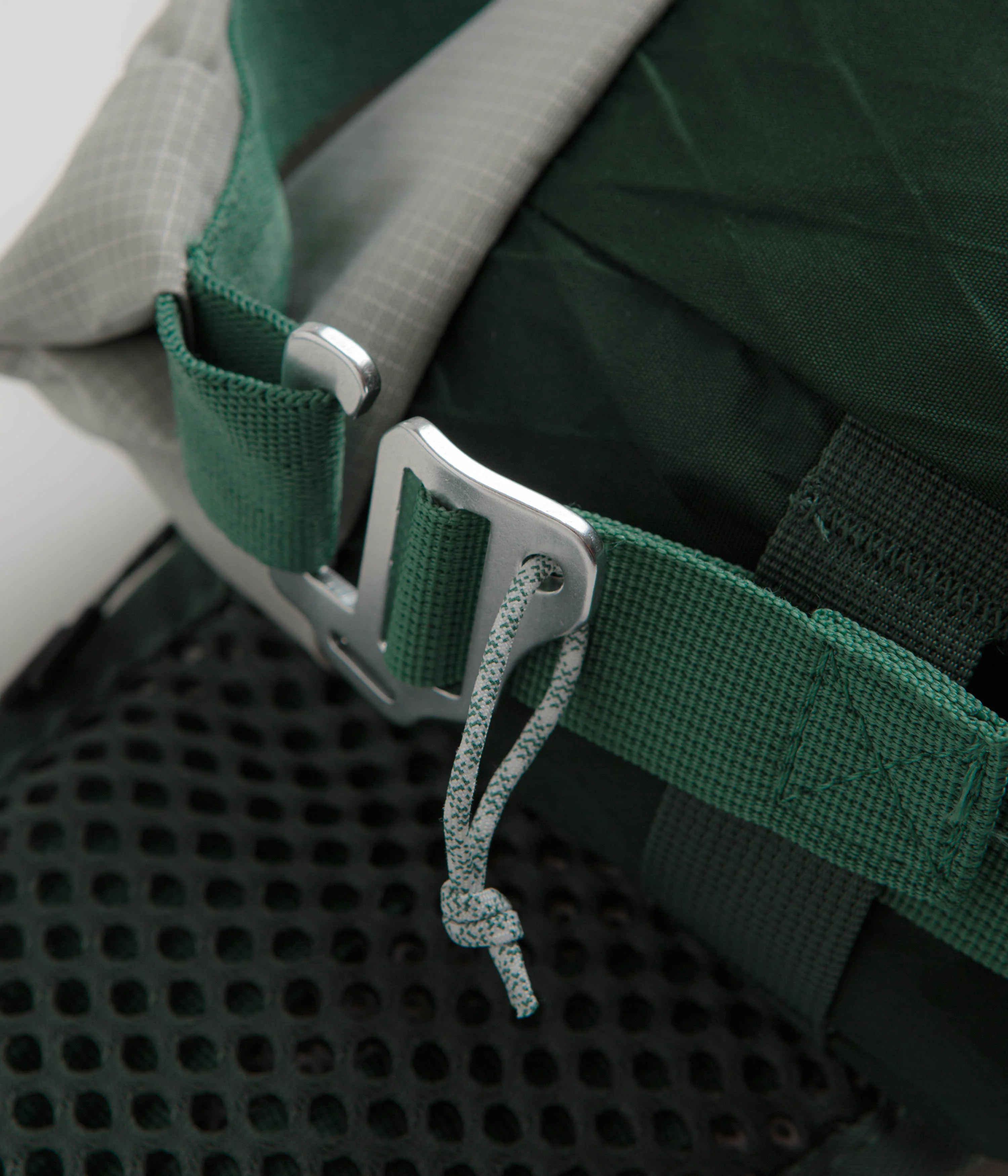Nike ACG Aysen 3L Pack - Vintage Green / Light Iron Ore / White - Image 4