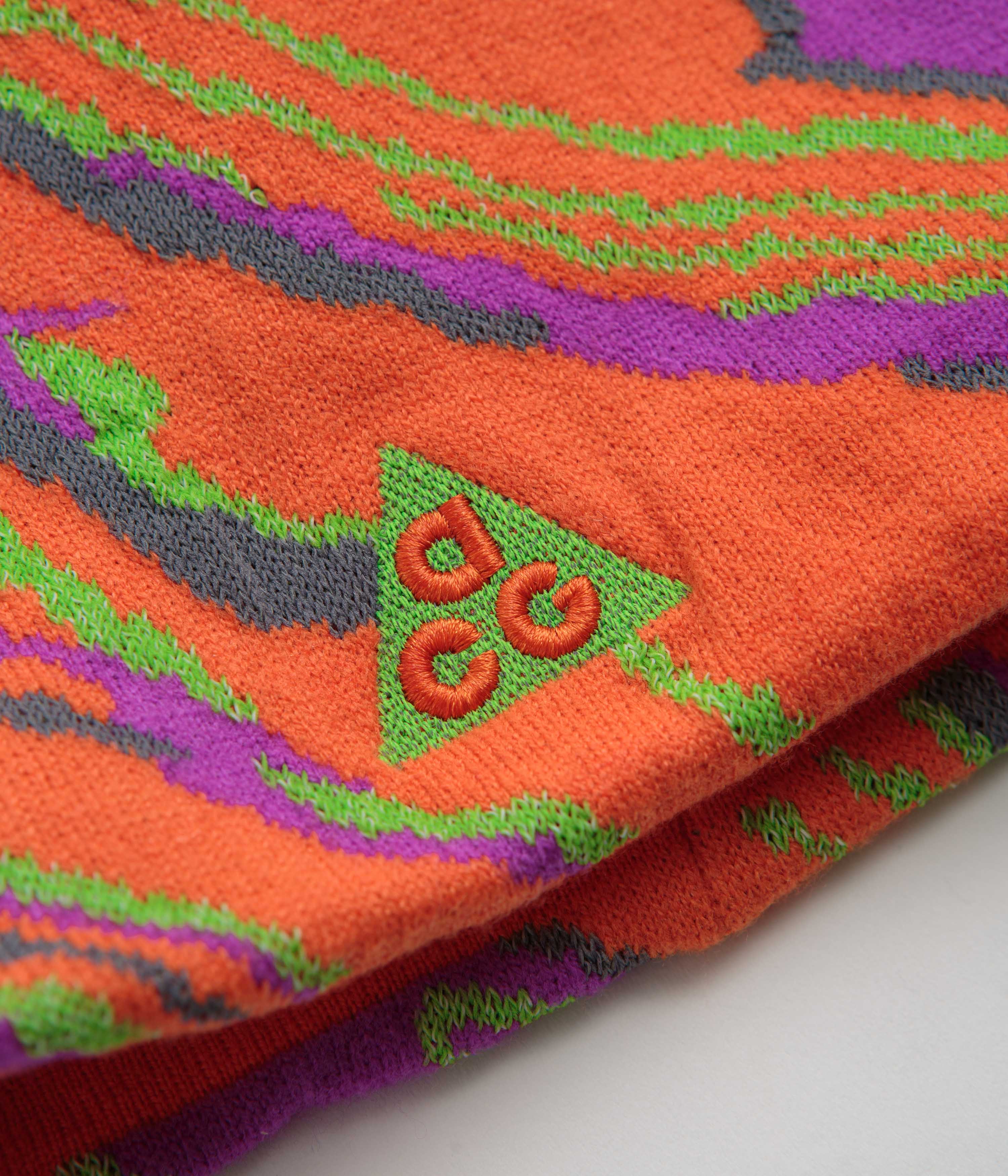 Nike ACG Big Bend Peak Beanie - Safety Orange / Reflective Silver - Image 2
