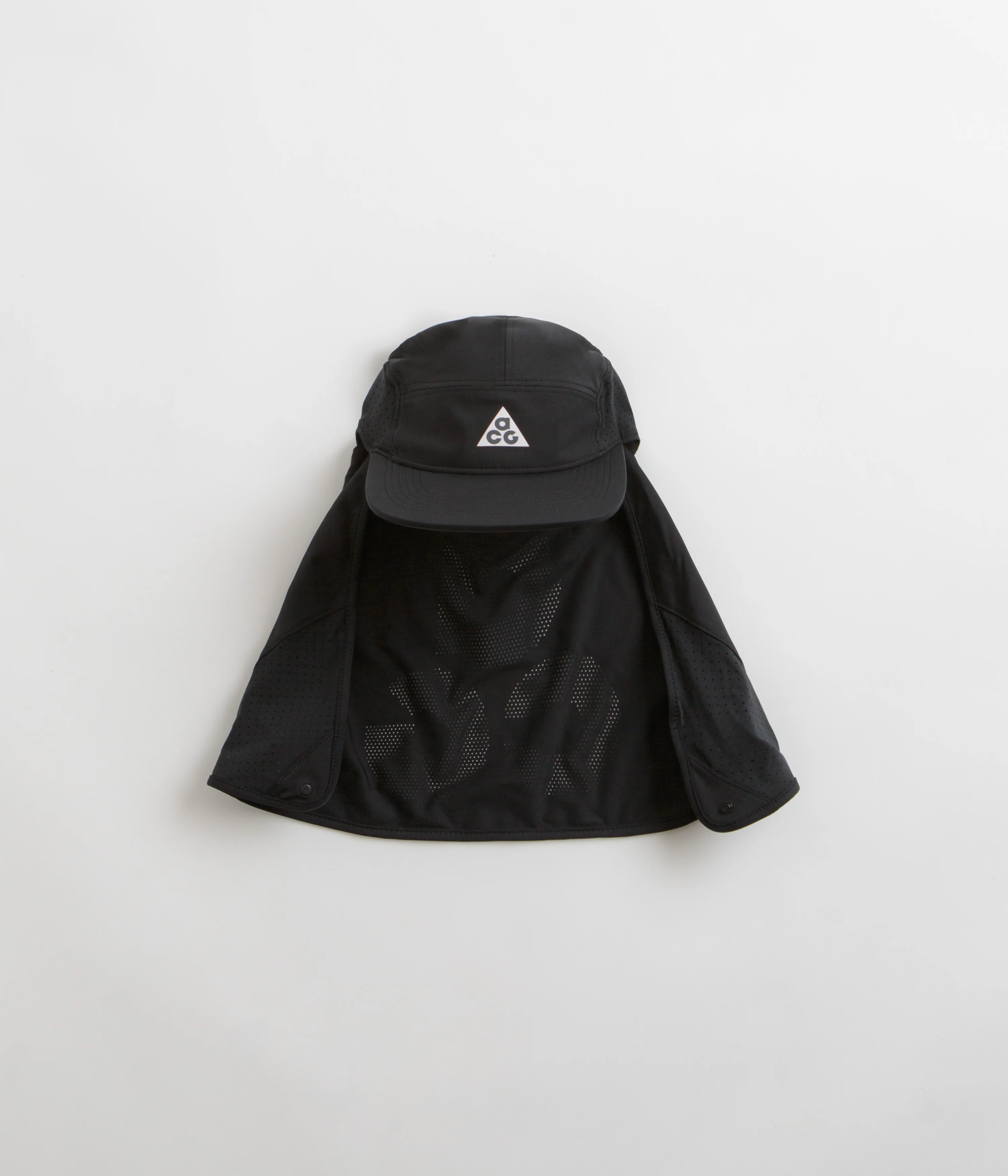 Nike ACG Cape Fly Cap - Black / Reflective Silver - Image 5