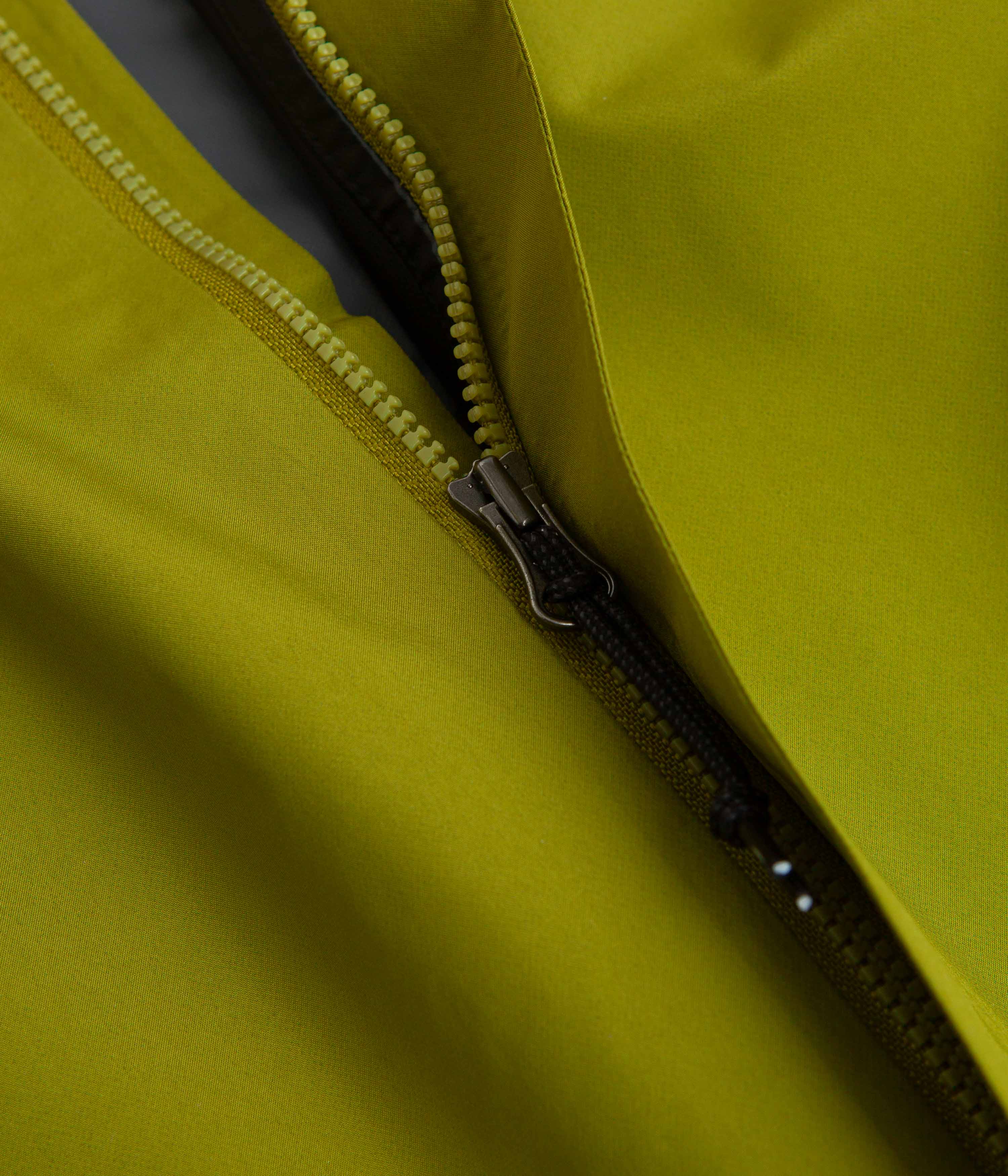 Nike ACG Cascade Rains Full Zip Jacket - Moss / Summit White - Image 8