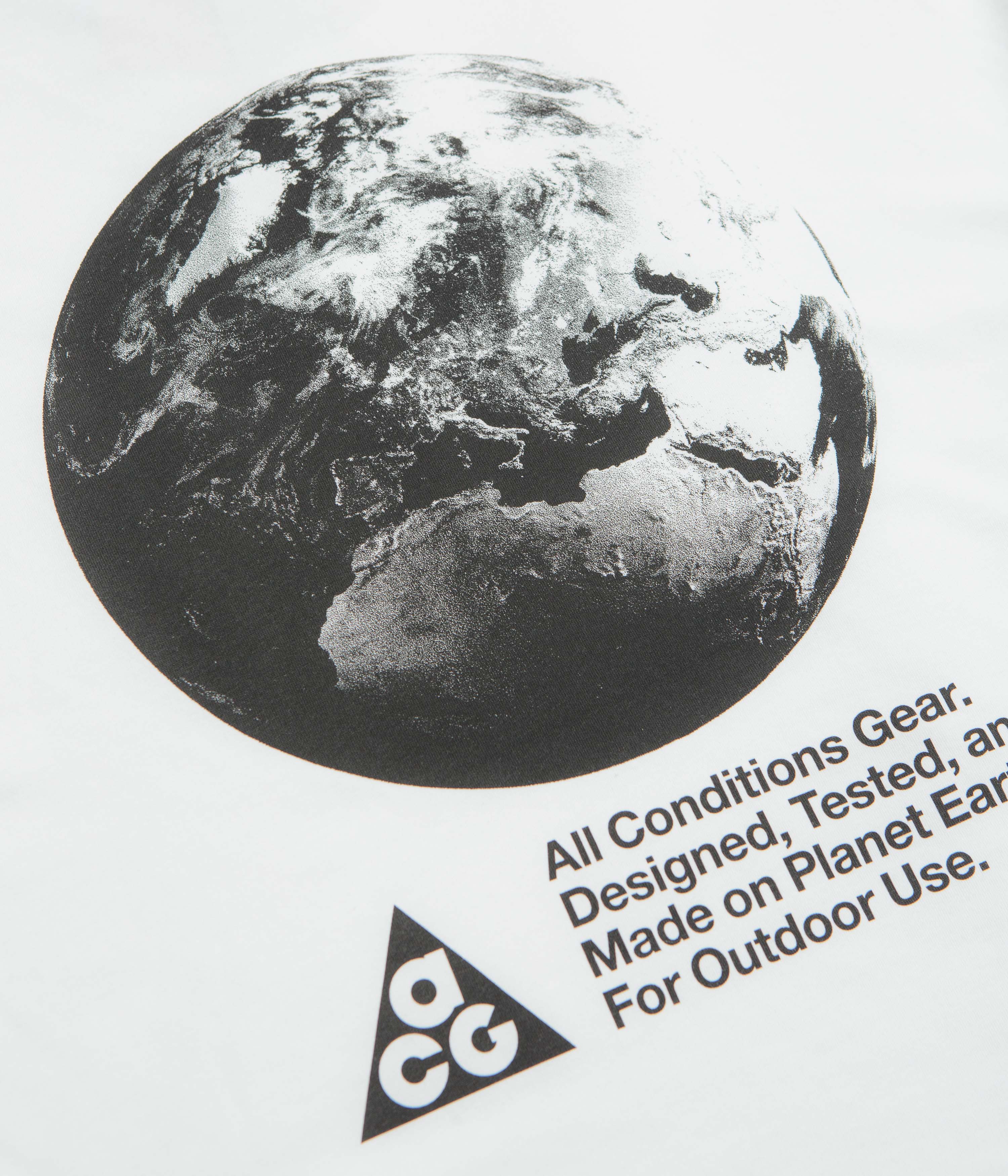 Nike ACG Globe T-Shirt - Summit White - Image 4