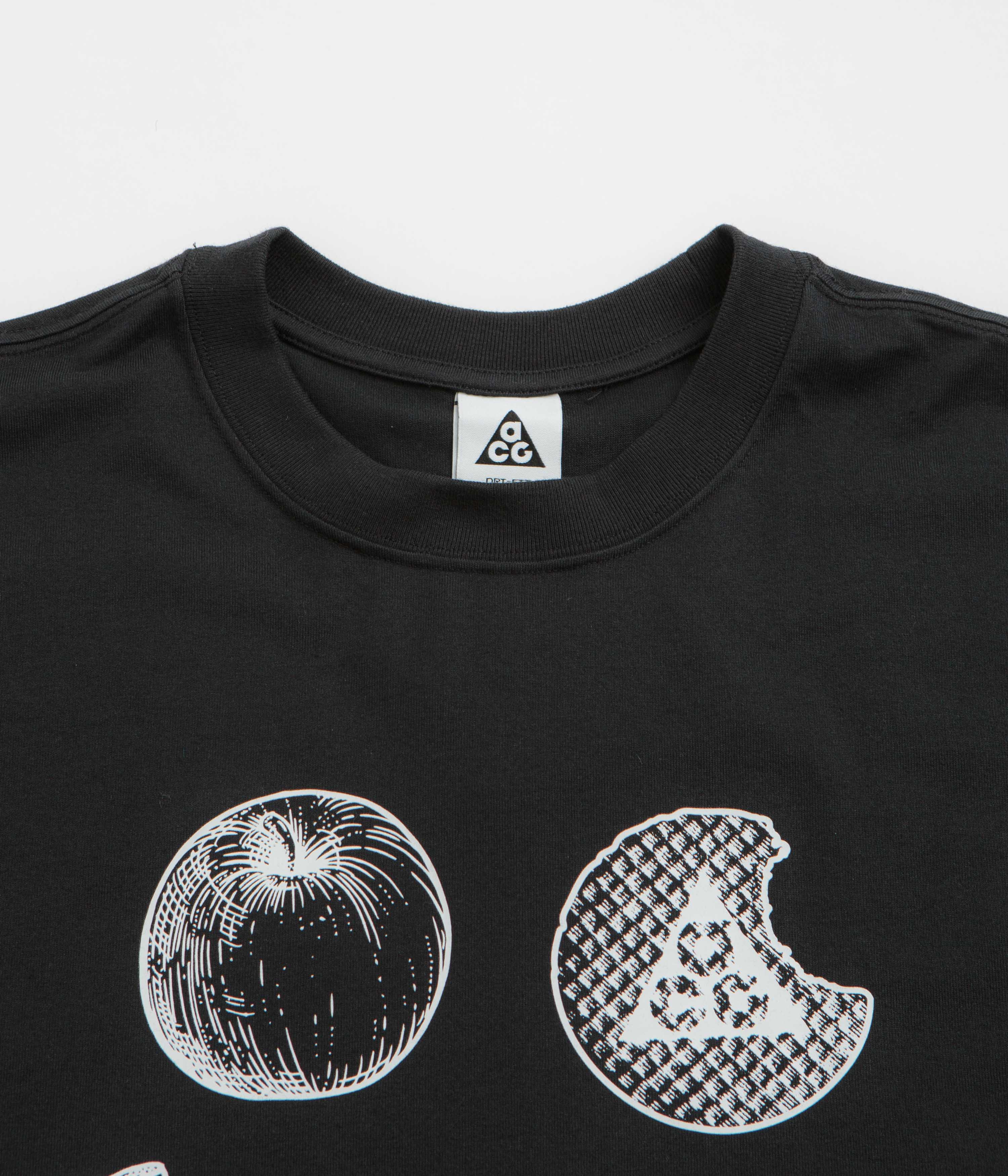 Nike ACG Hike Snacks T-Shirt - Black - Image 2