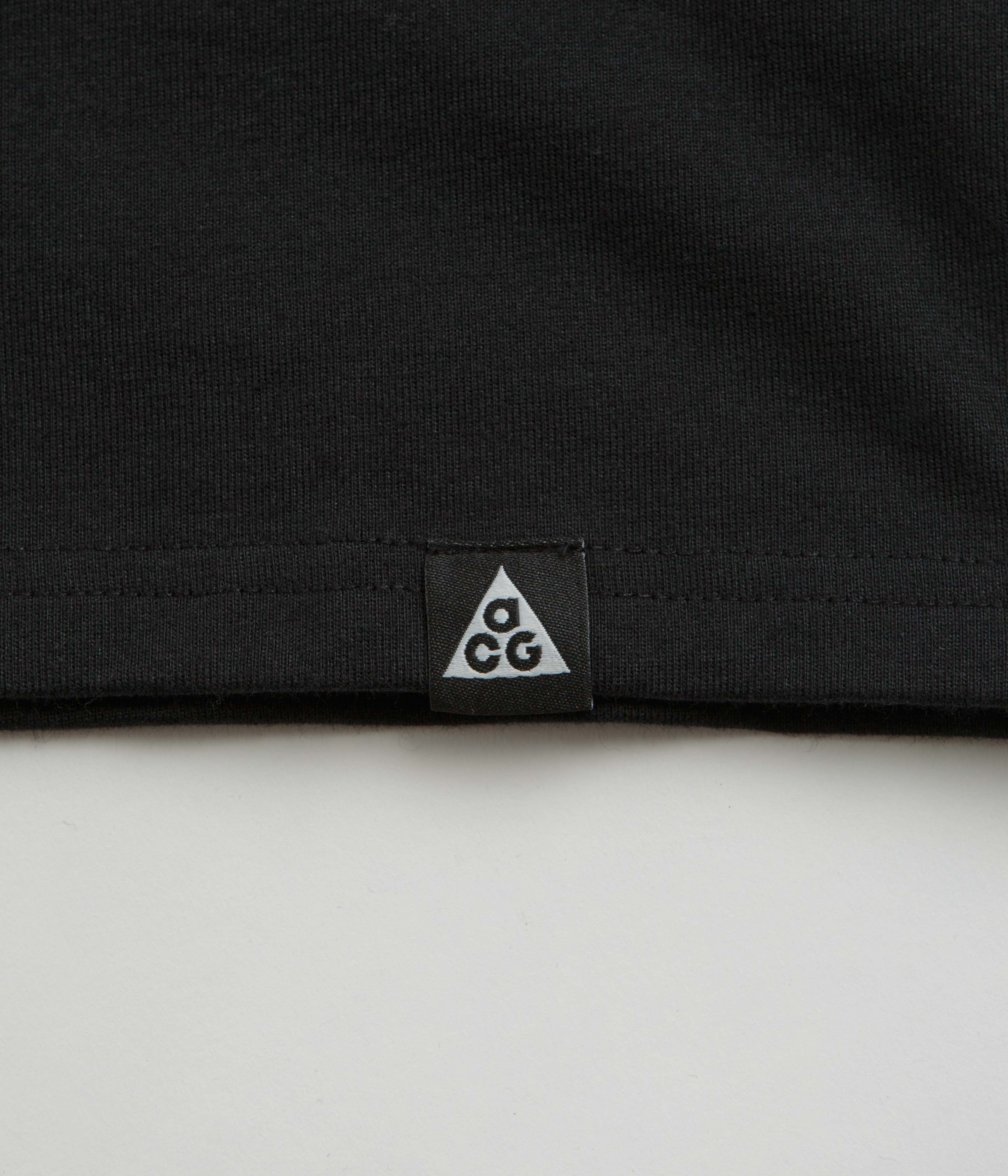 Nike ACG Hike Snacks T-Shirt - Black - Image 4