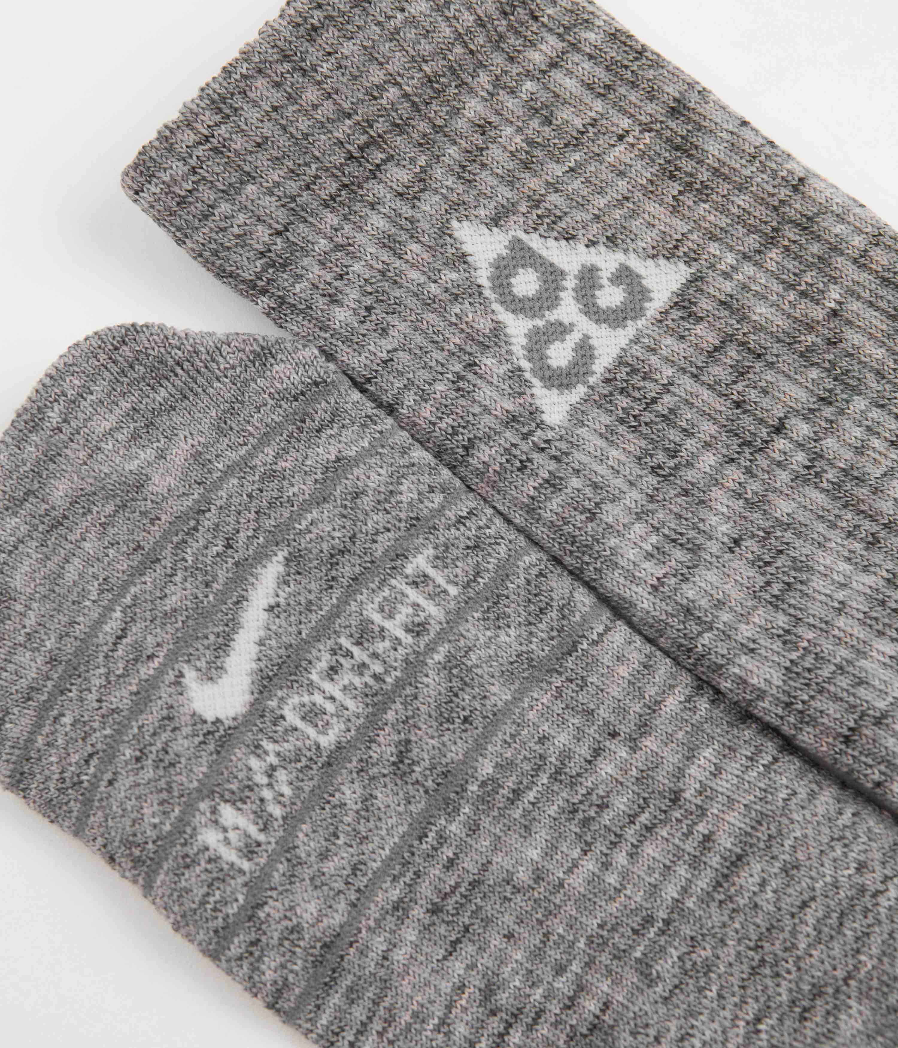 Nike ACG Kelley Ridge 2.0 Socks - Cool Grey / Light Bone - Image 2