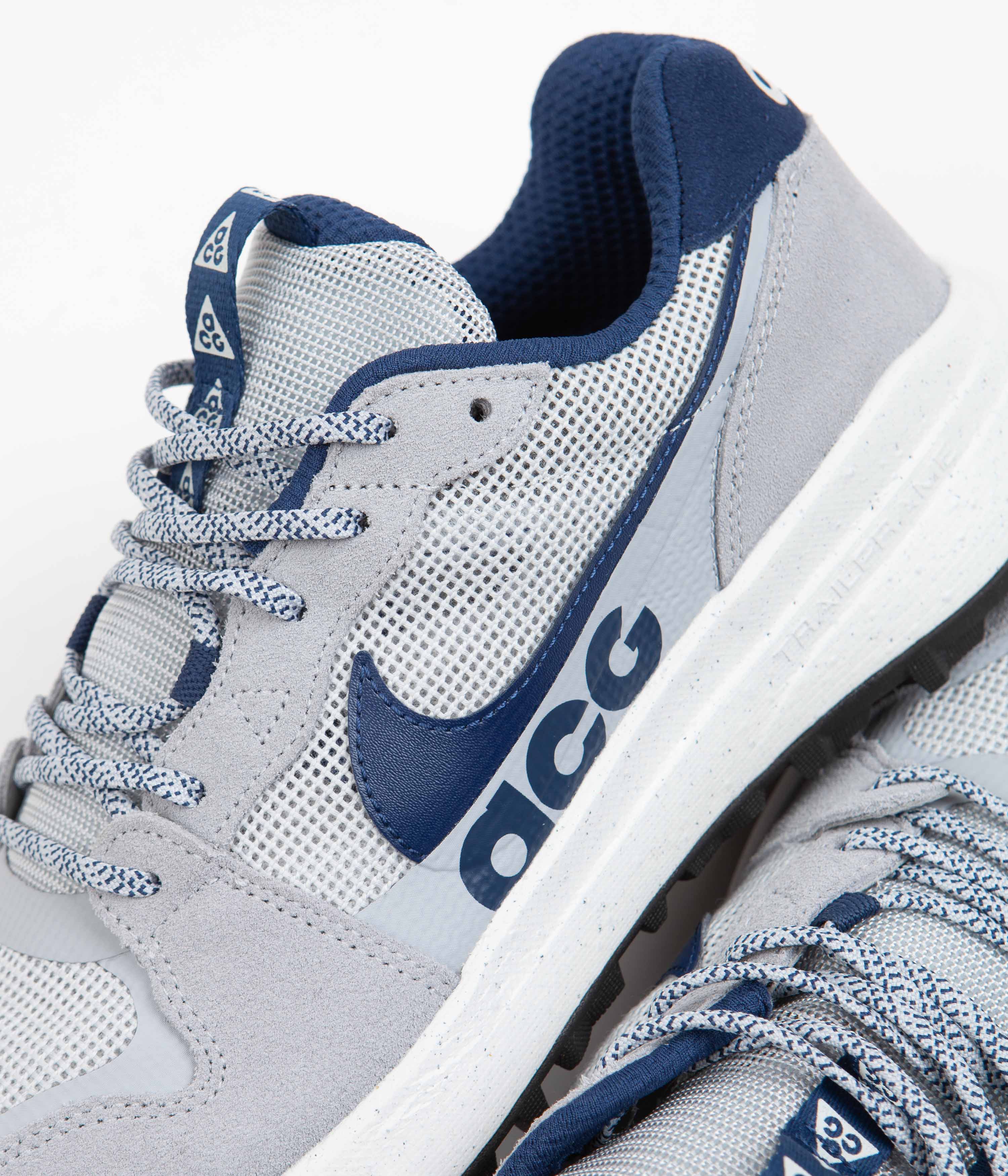 Nike ACG Lowcate Shoes - Wolf Grey / Navy - Grey Fog - Summit White - Image 3