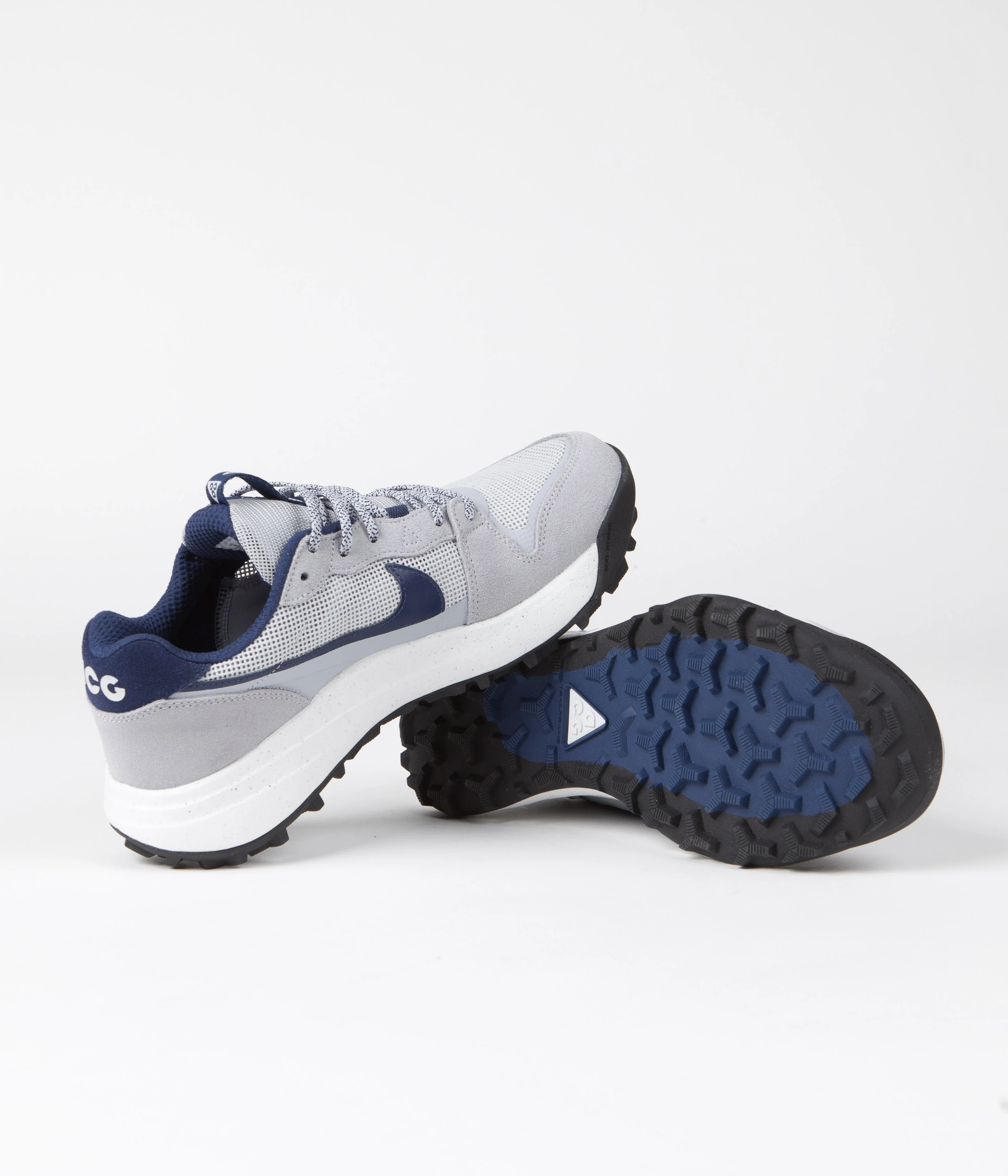 Nike ACG Lowcate Shoes - Wolf Grey / Navy - Grey Fog - Summit White - Image 5