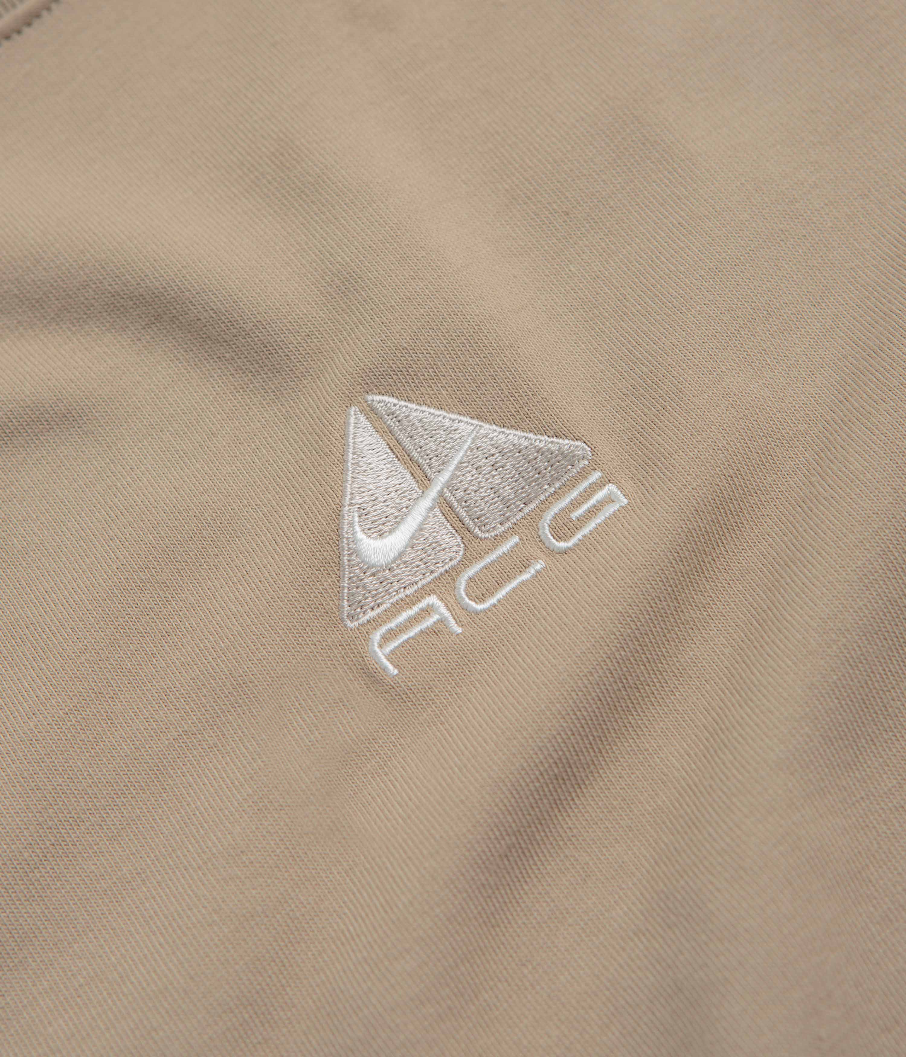Nike ACG Lungs T-Shirt - Khaki - Image 2