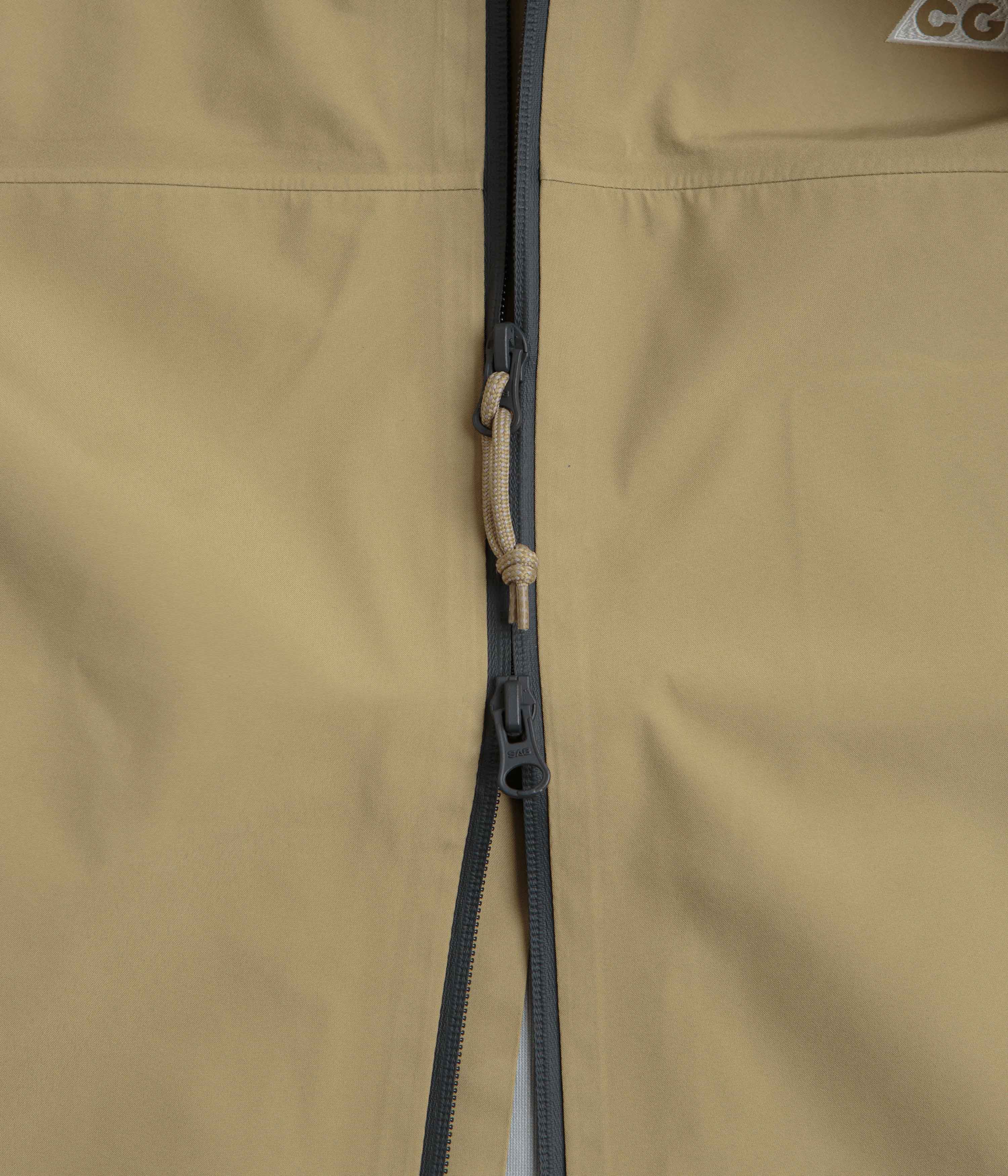 Nike ACG Misery Ridge Jacket - Parachute Beige / Anthracite / Summit White - Image 12