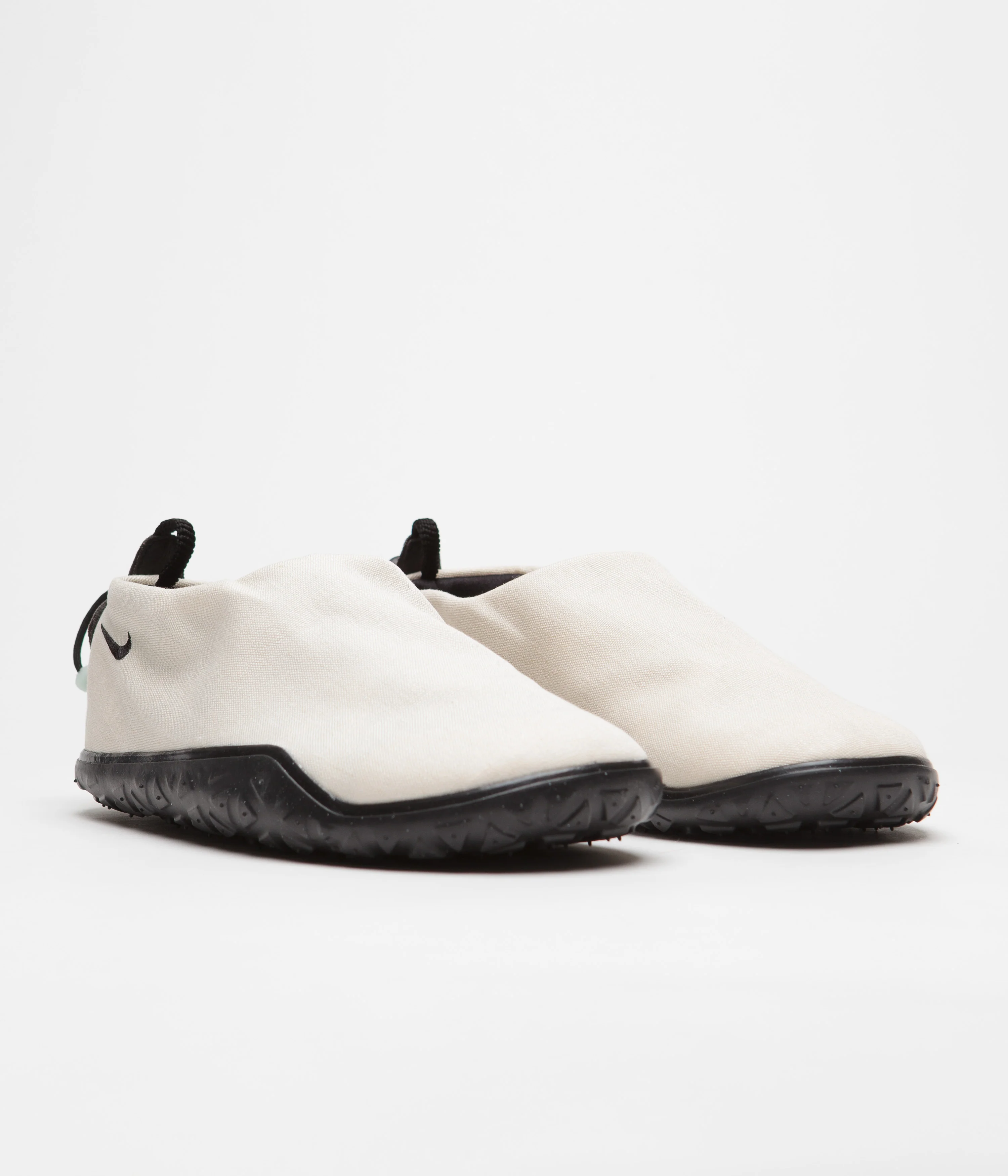 Nike ACG Moc Shoes - Summit White / Black - Summit White - Black - Image 2