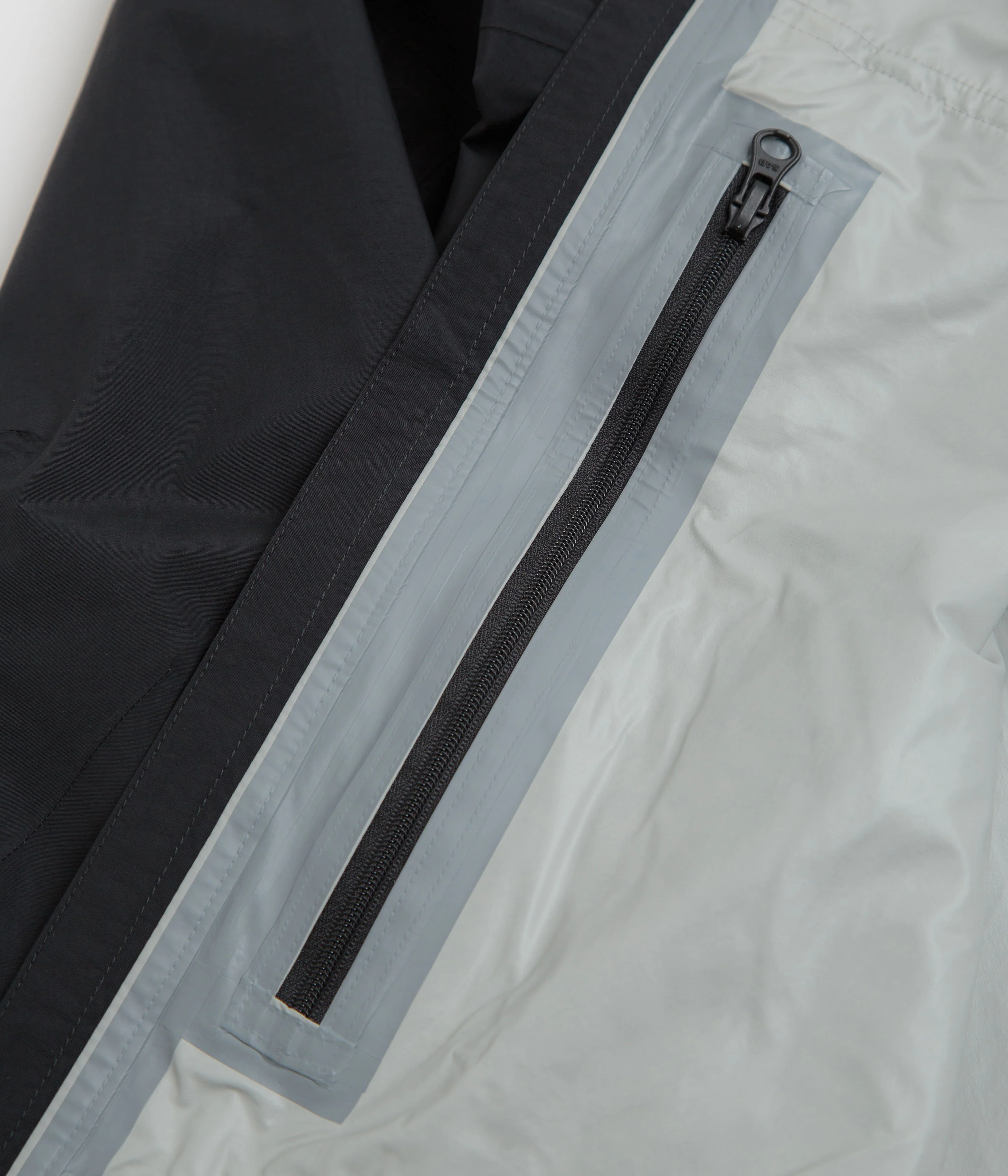 Nike ACG Morpho Rain Jacket - Black / Black / Summit White - Image 8