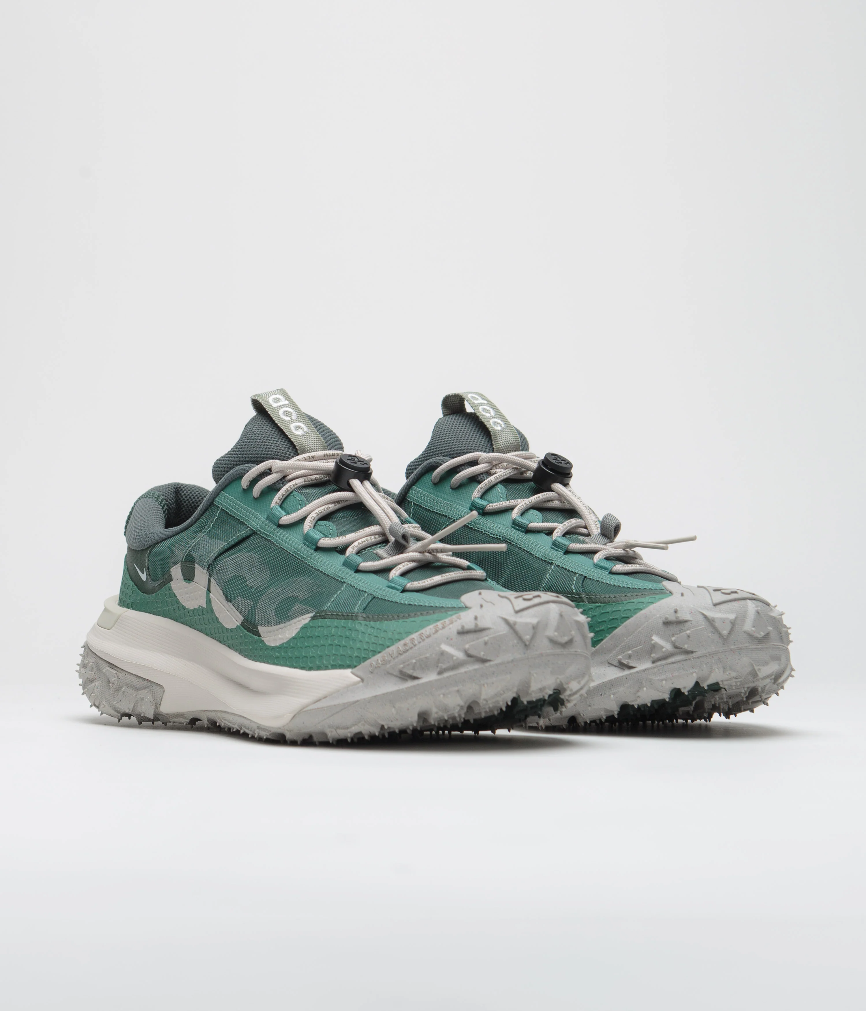 Nike ACG Mountain Fly 2 Low Shoes - Bicoastal / Light Orewood Brn - Vintage Green - Image 2
