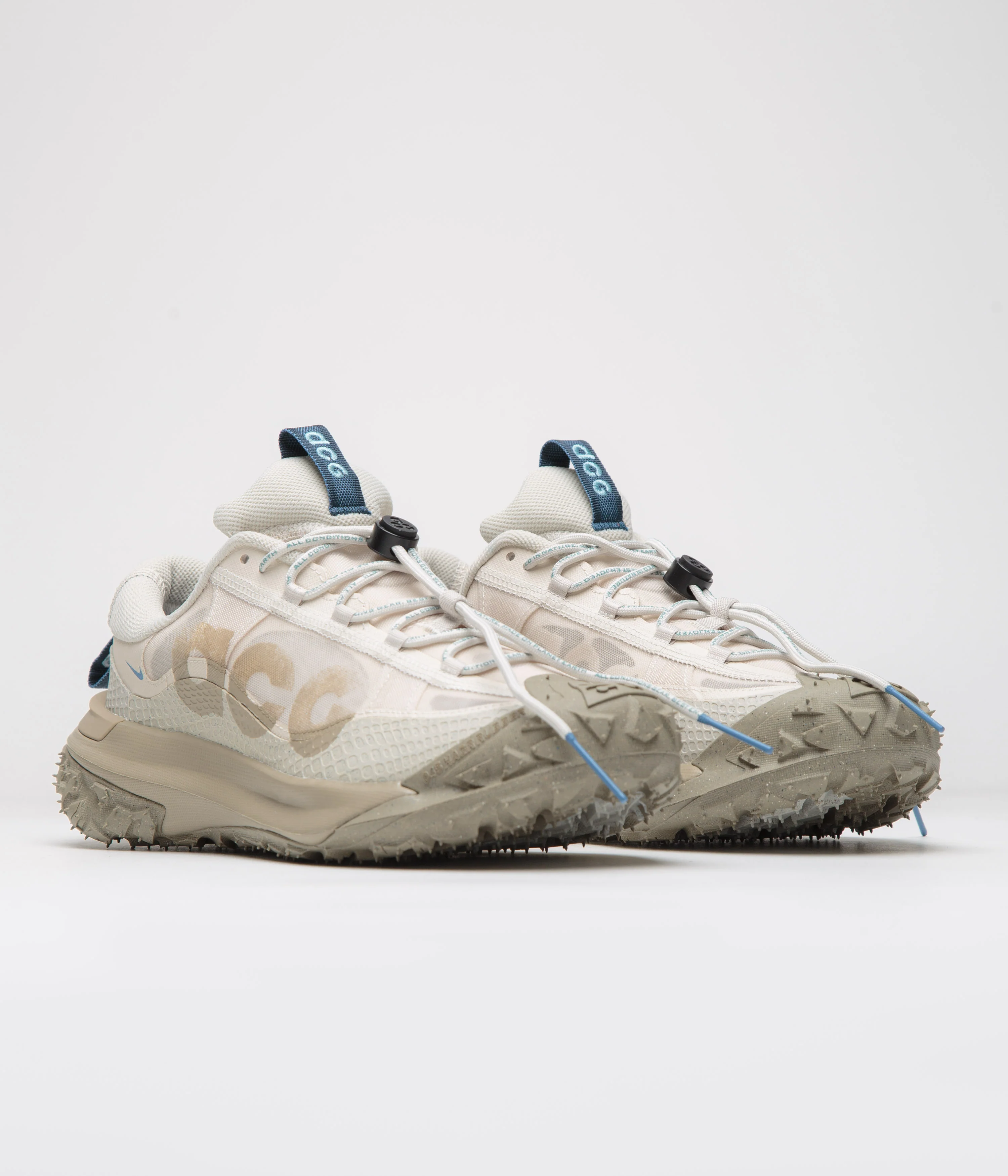 Nike ACG Mountain Fly 2 Low Shoes - Light Orewood Brown / Khaki - Light Bone - Image 2