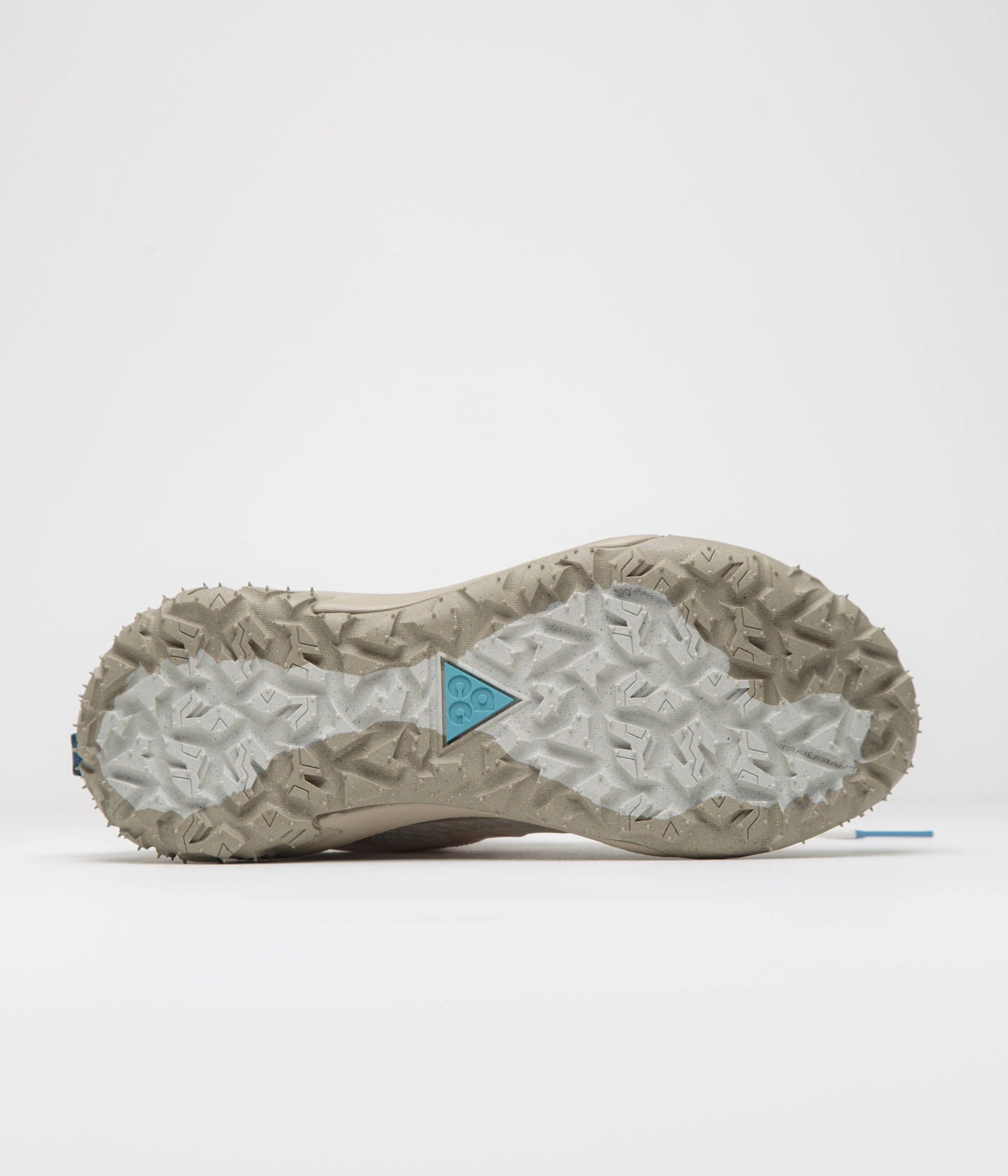 Nike ACG Mountain Fly 2 Low Shoes - Light Orewood Brown / Khaki - Light Bone - Image 6