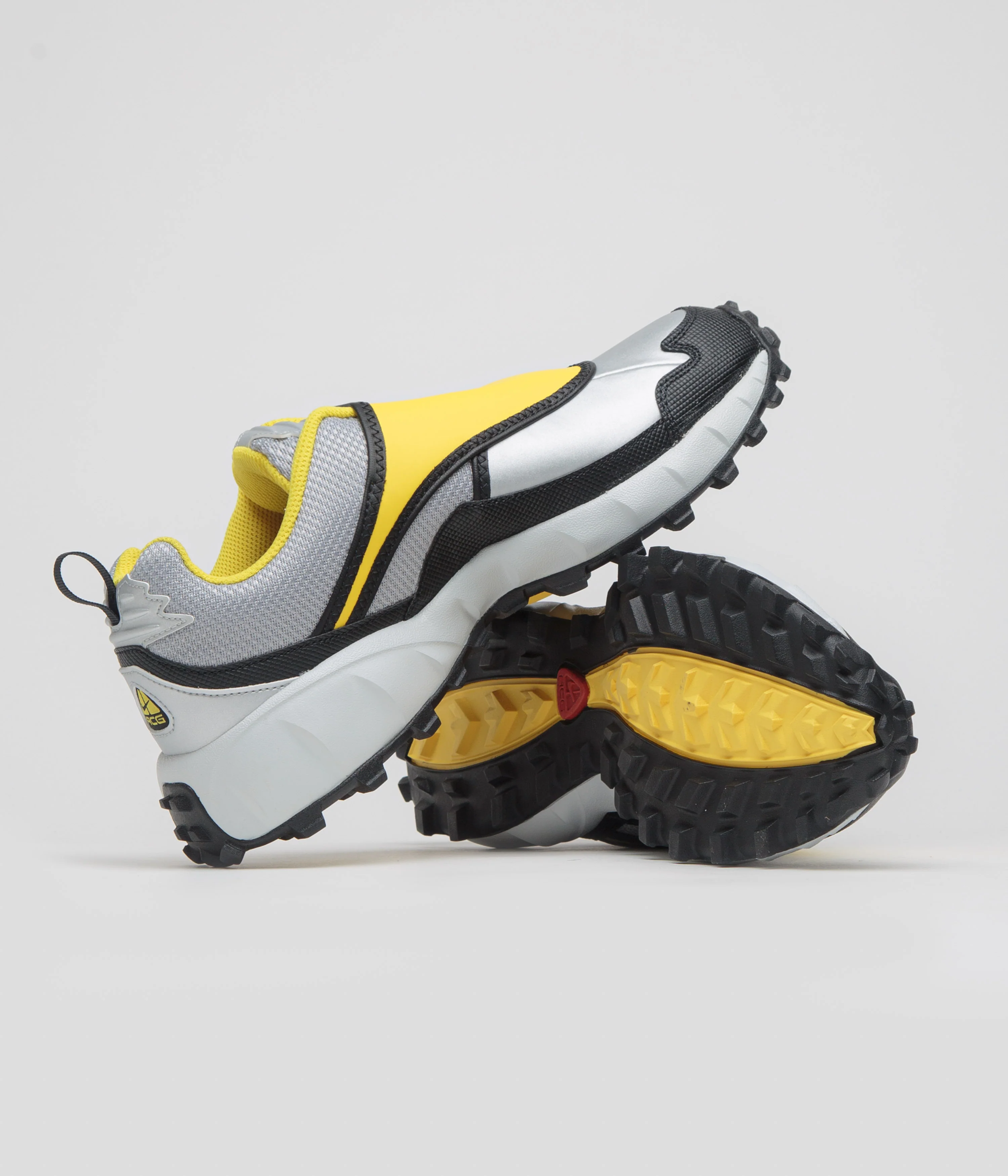 Nike ACG Phassad Shoes - Black / Yellow Zest - Metallic Silver - Image 6
