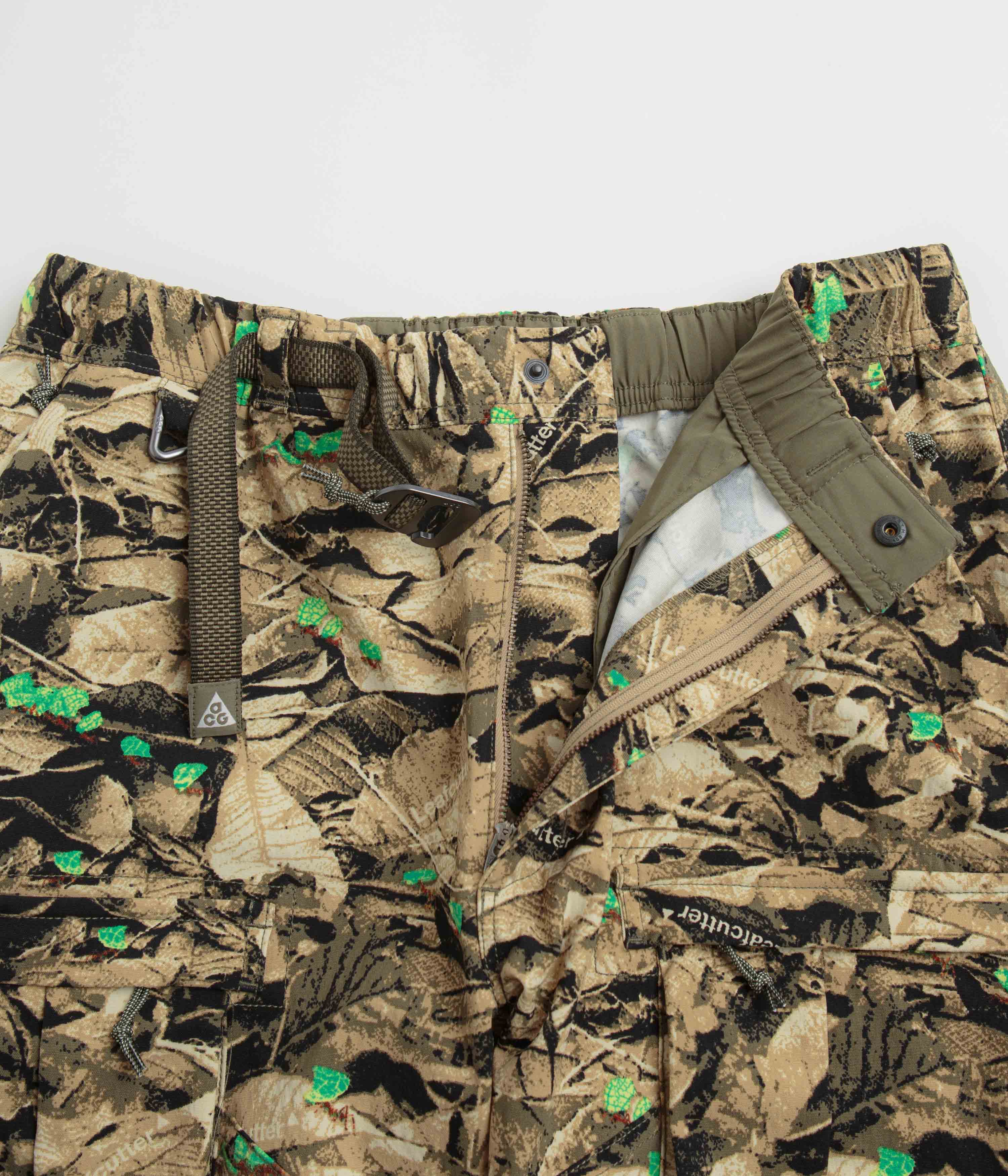 Nike ACG Smith Summit Cargo Pants - Parachute Beige / Sequoia / Summit White - Image 10