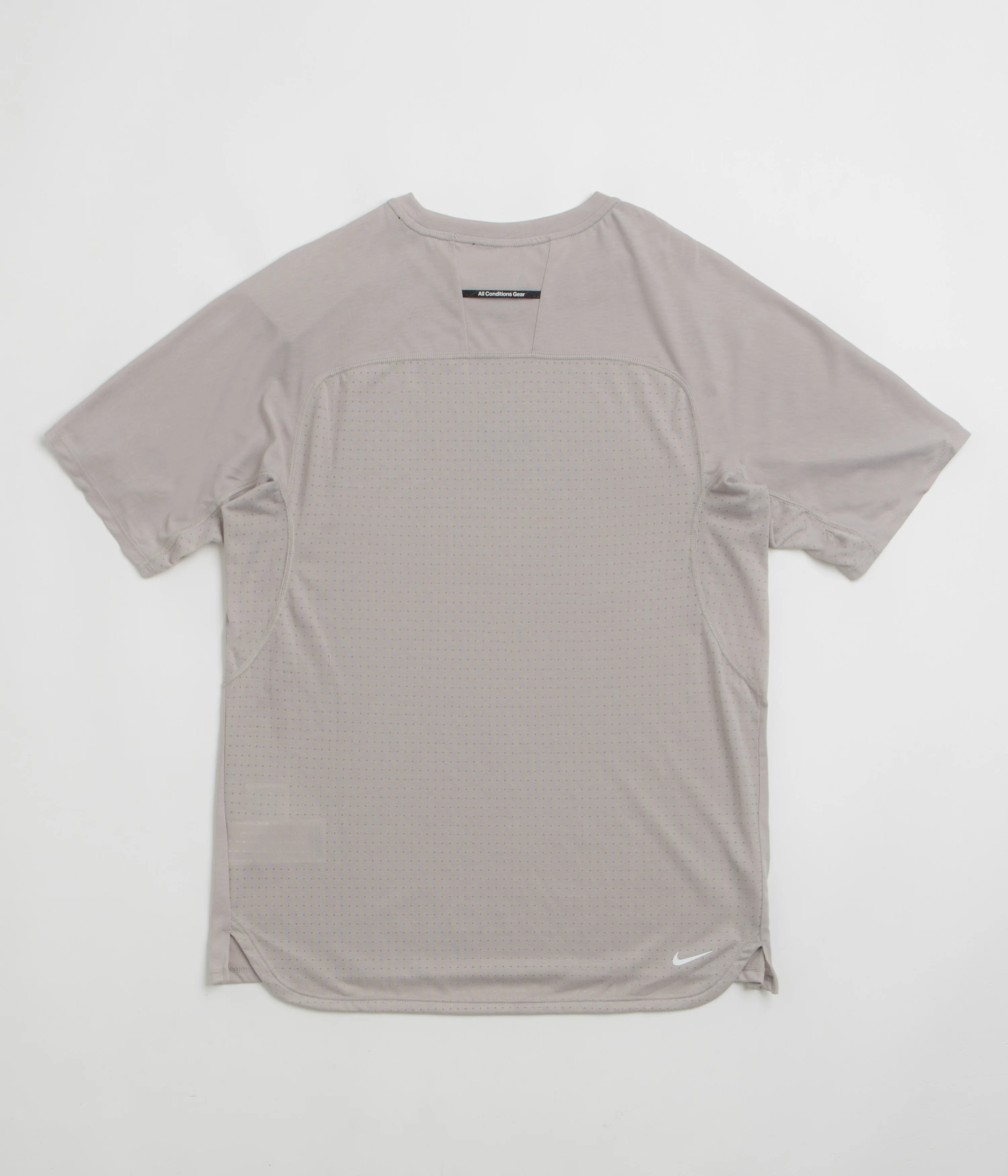 Nike ACG Solar Chase T-Shirt - College Grey / Black / Summit White - Image 2