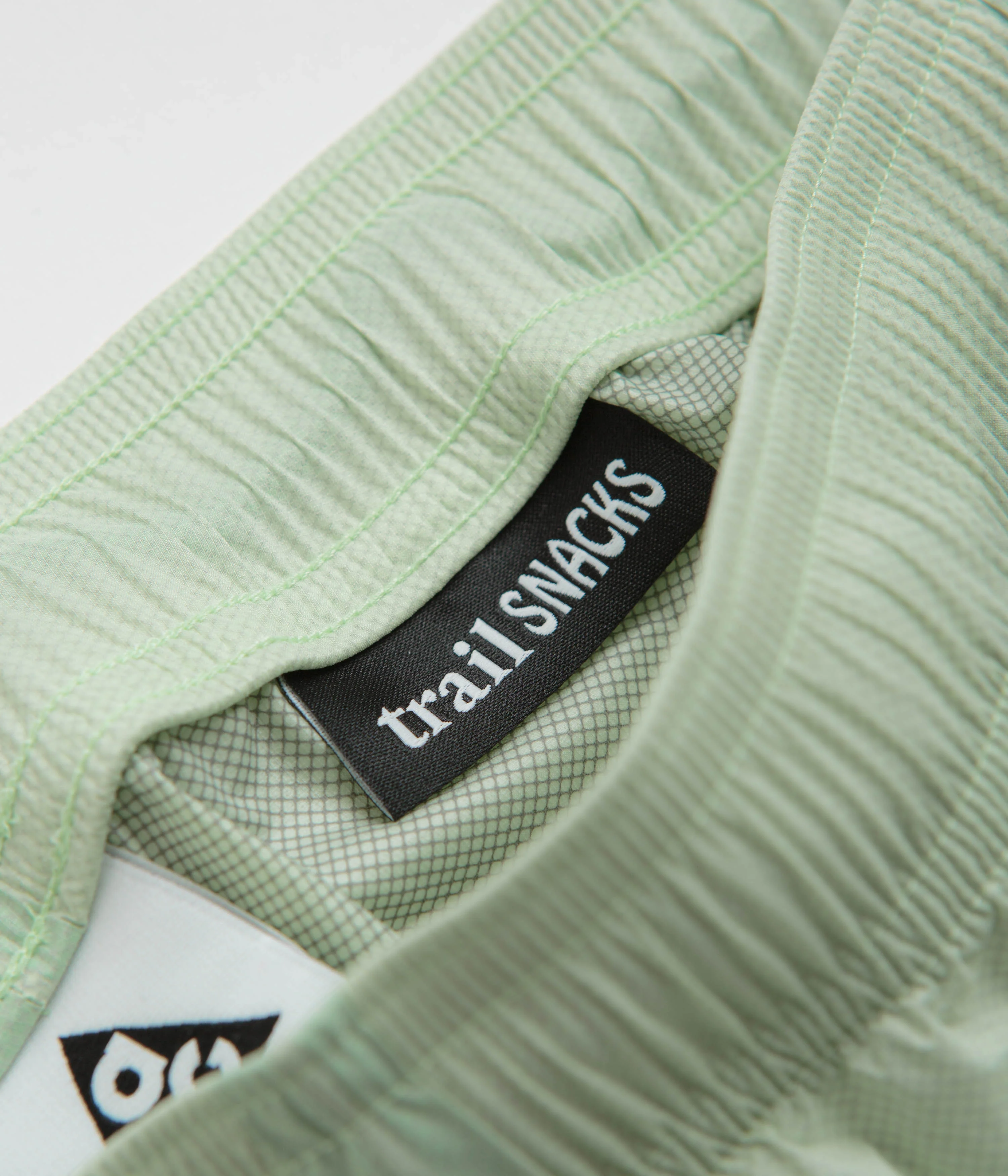 Nike ACG Trail Snacks Pants - Vapor Green / Reflective Silver - Image 8