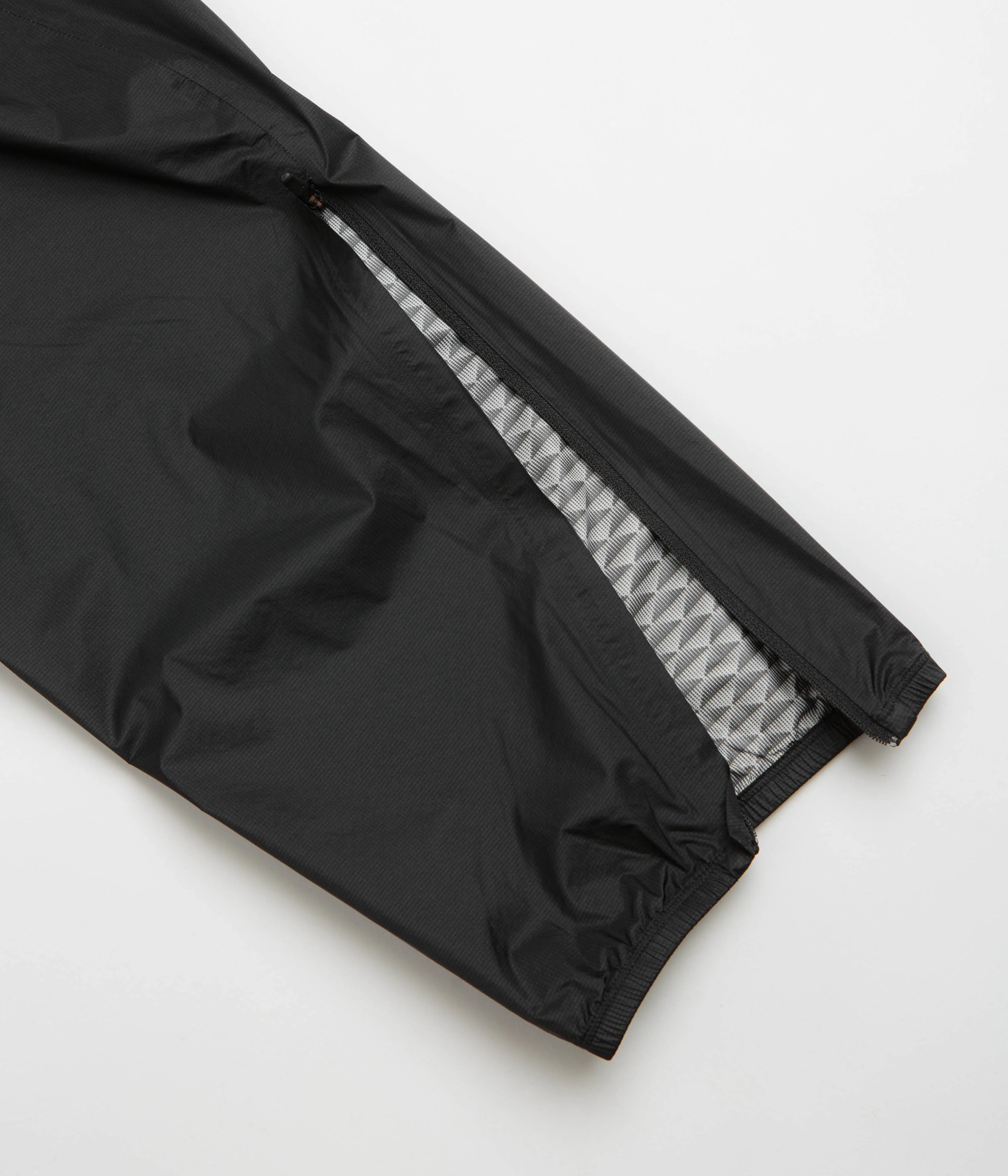 Nike ACG Trailwind Pants - Black / Summit White - Image 7
