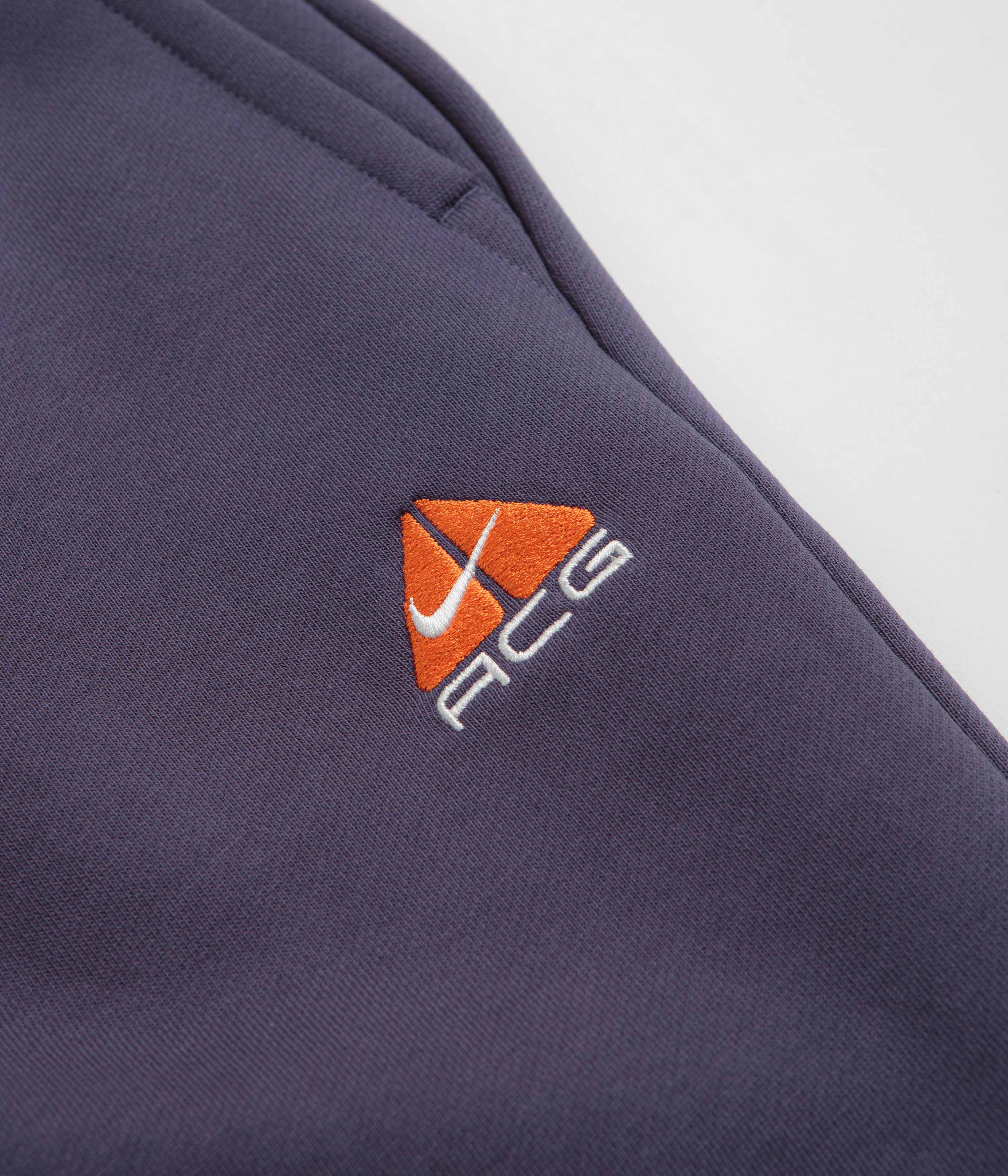 Nike ACG Tuff Fleece Lungs Pants - Dark Raisin / Safety Orange / Summit White - Image 4