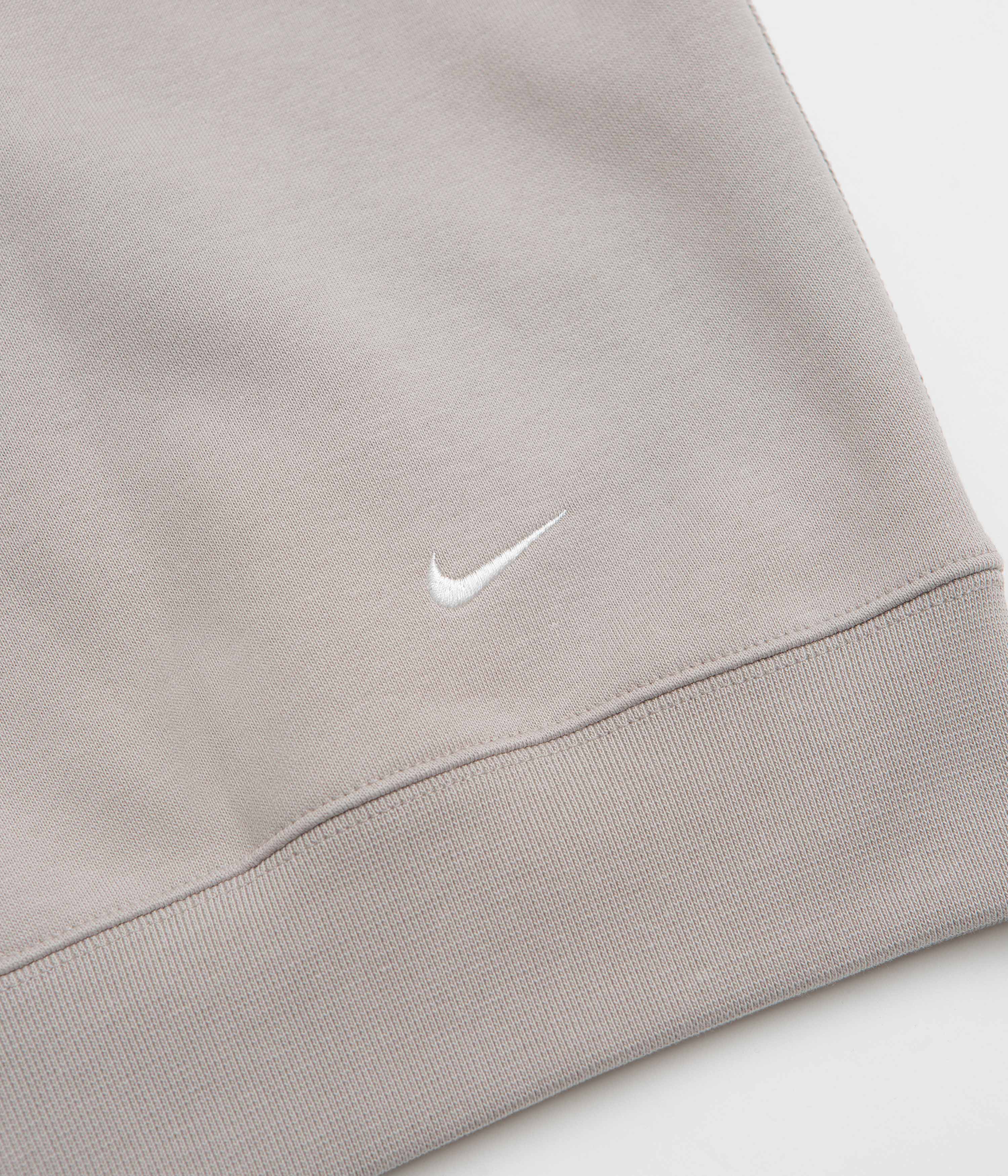 Nike ACG Tuff Fleece Triangle Hoodie - College Grey / Football Grey / Summit White - Image 6