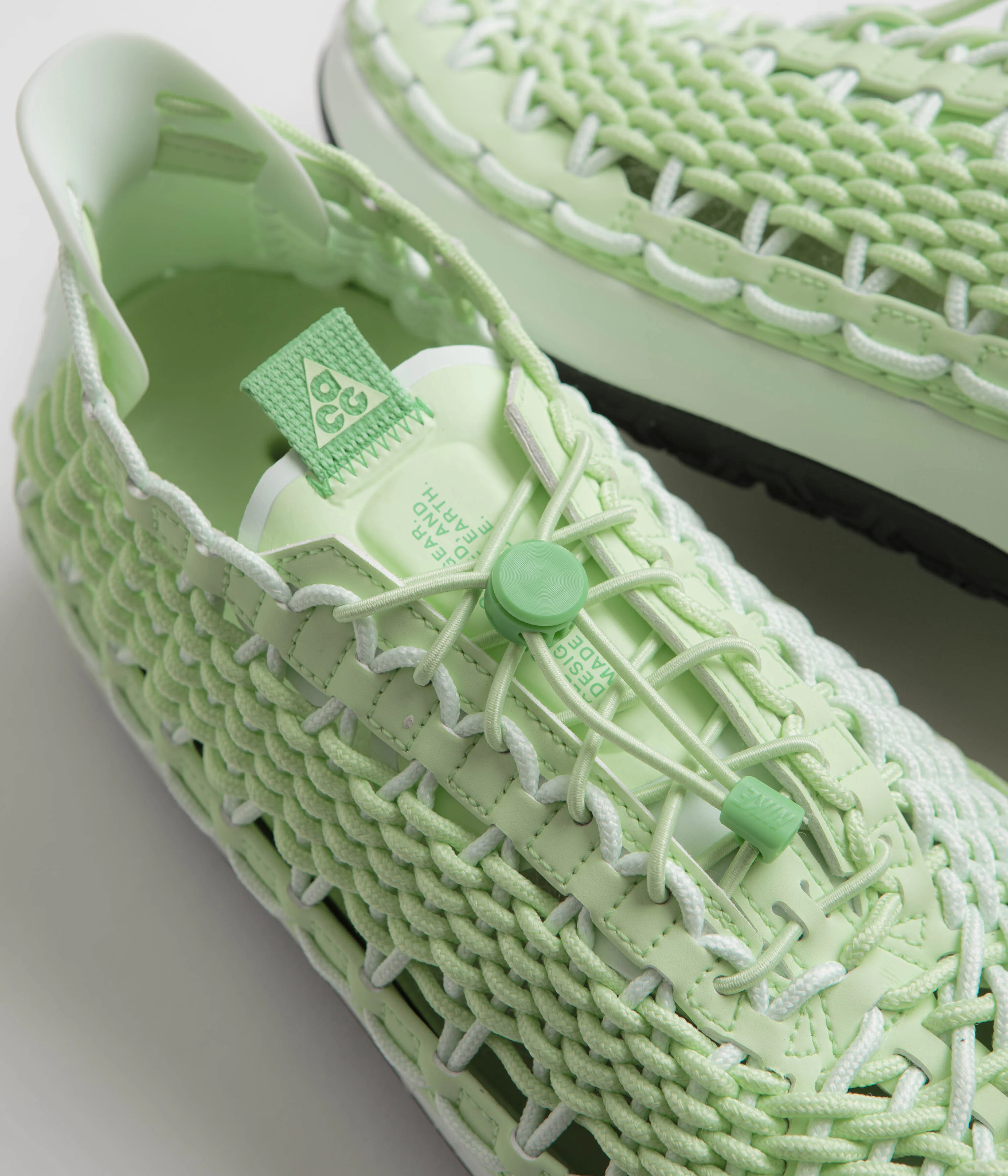 Nike ACG Watercat+ Shoes - Vapor Green / Vapor Green - Barely Green - Image 3