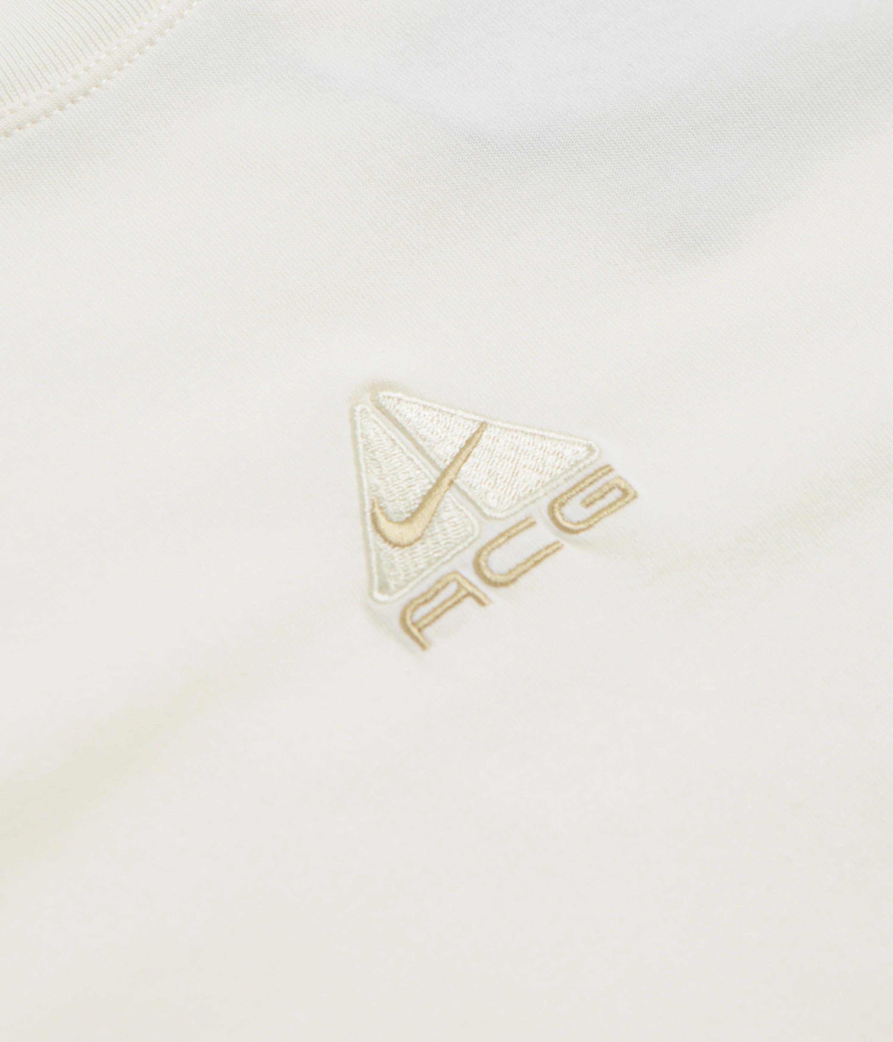 Nike ACG Womens Baby Lungs T-Shirt - Pale Ivory / Light Khaki / Parachute Beige - Image 3