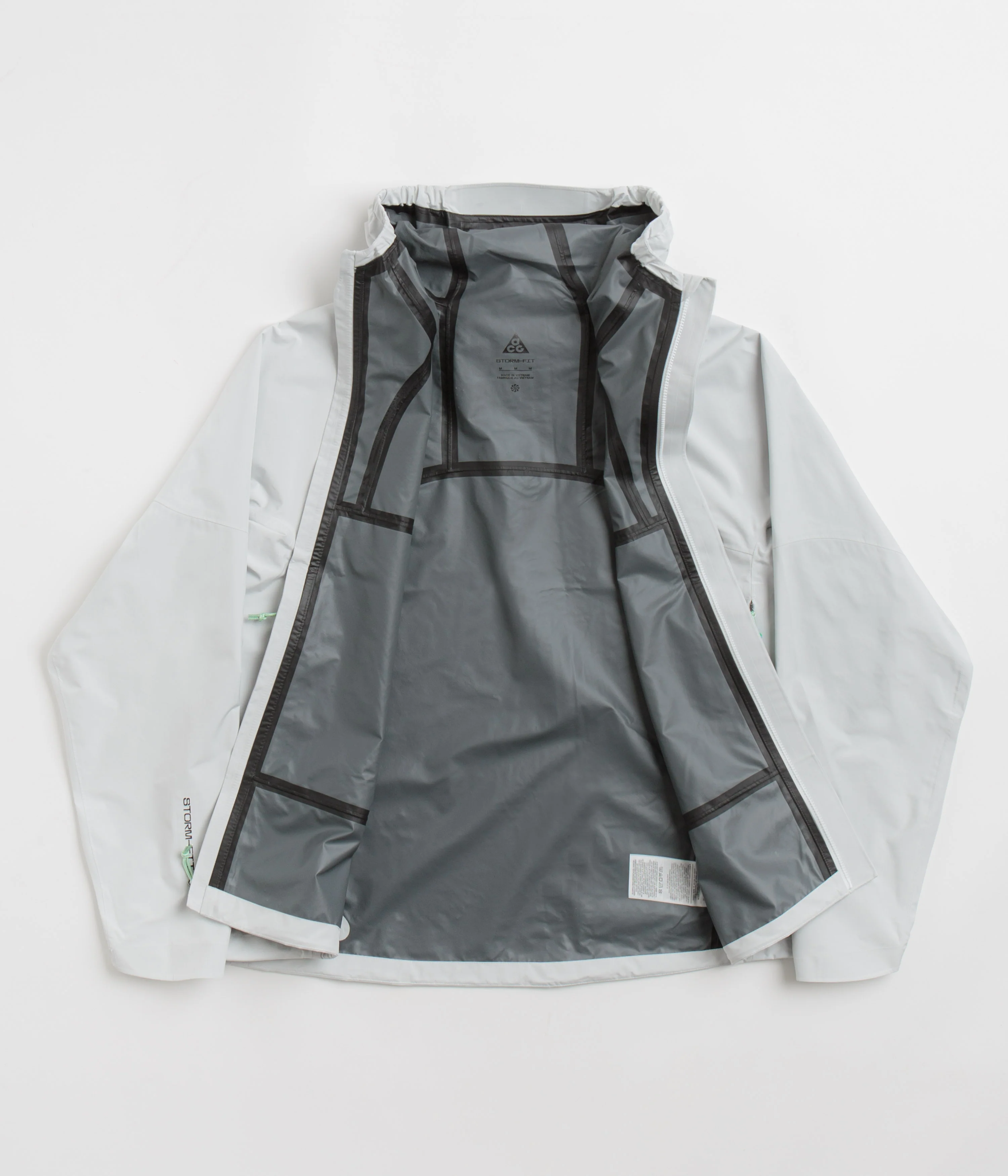 Nike ACG Womens Cascade Rains Jacket - Summit White / Black - Image 2