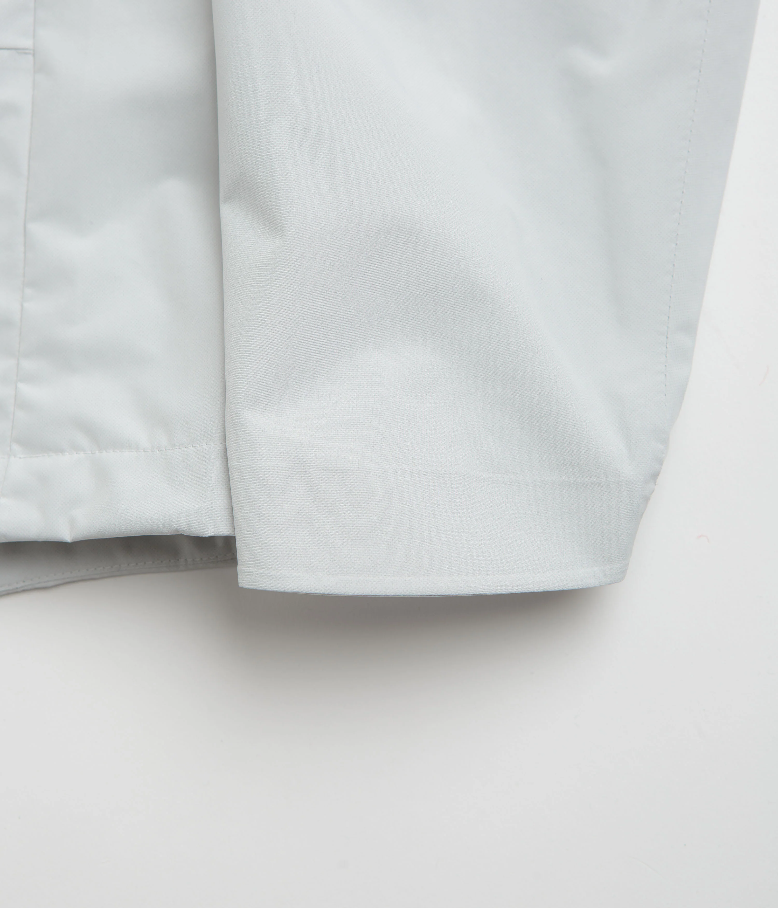 Nike ACG Womens Cascade Rains Jacket - Summit White / Black - Image 3