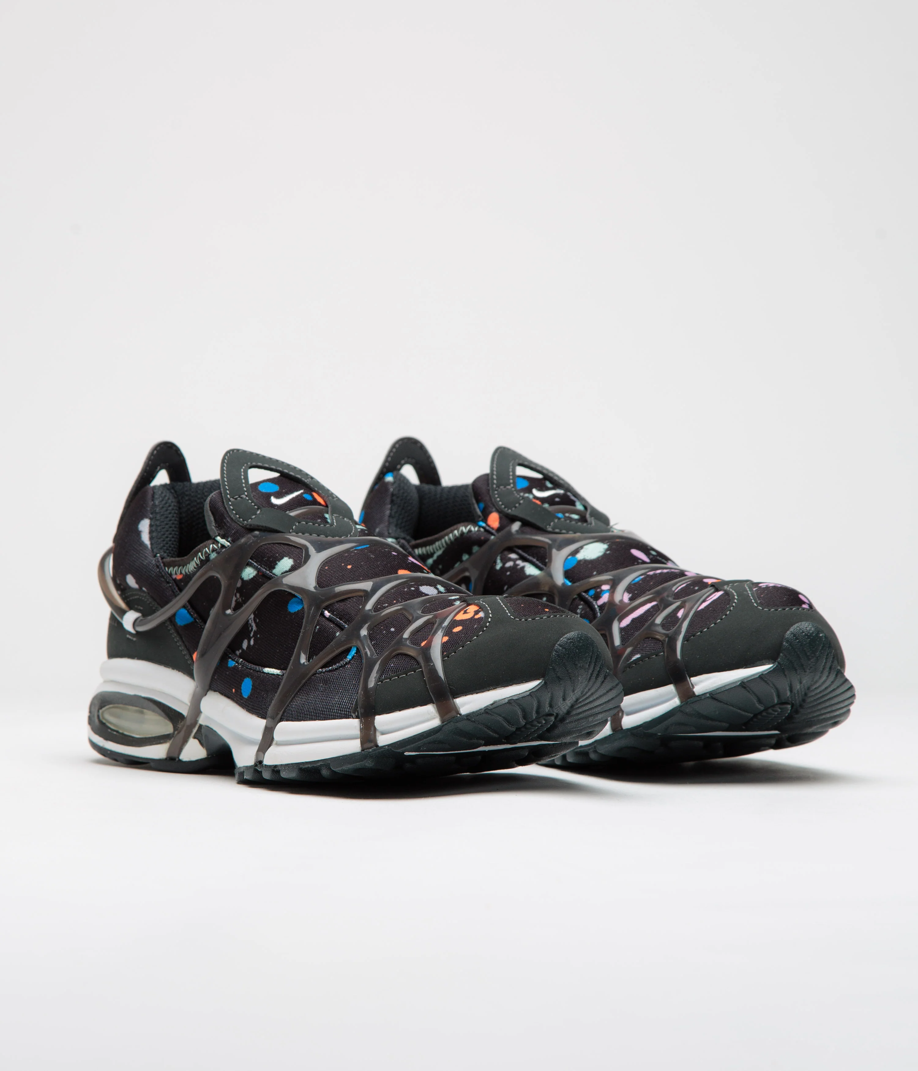 Nike Air Kukini SE Shoes - Black / Anthracite - White - Phantom - Image 2