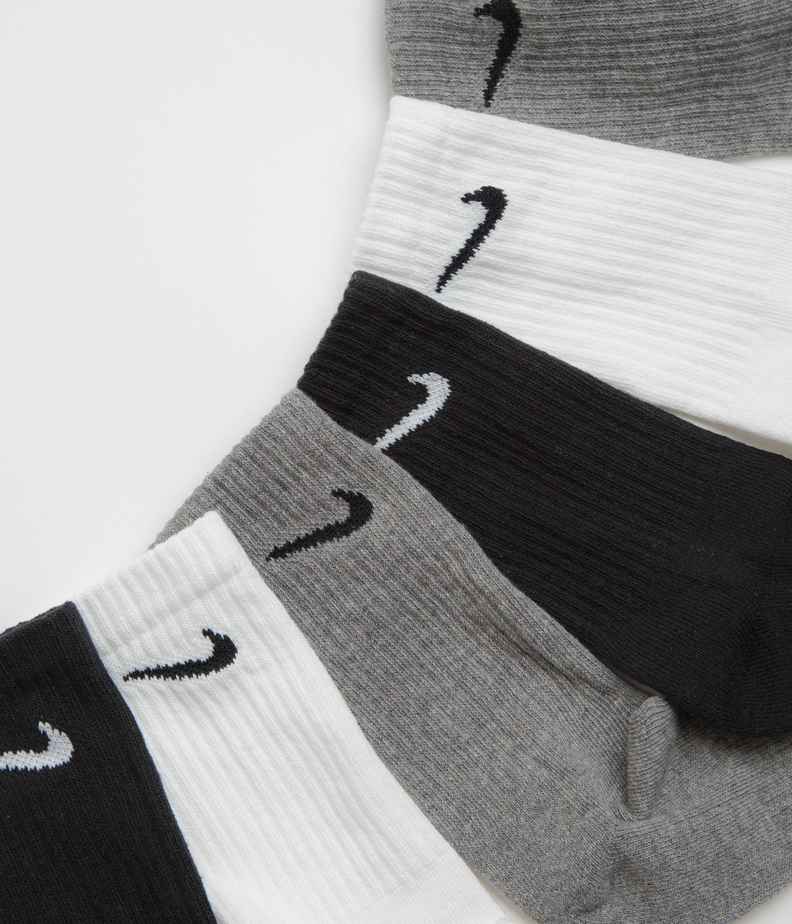 Nike Everyday Cushioned Training Crew Socks (3 Pair) - Multicolour - Image 2