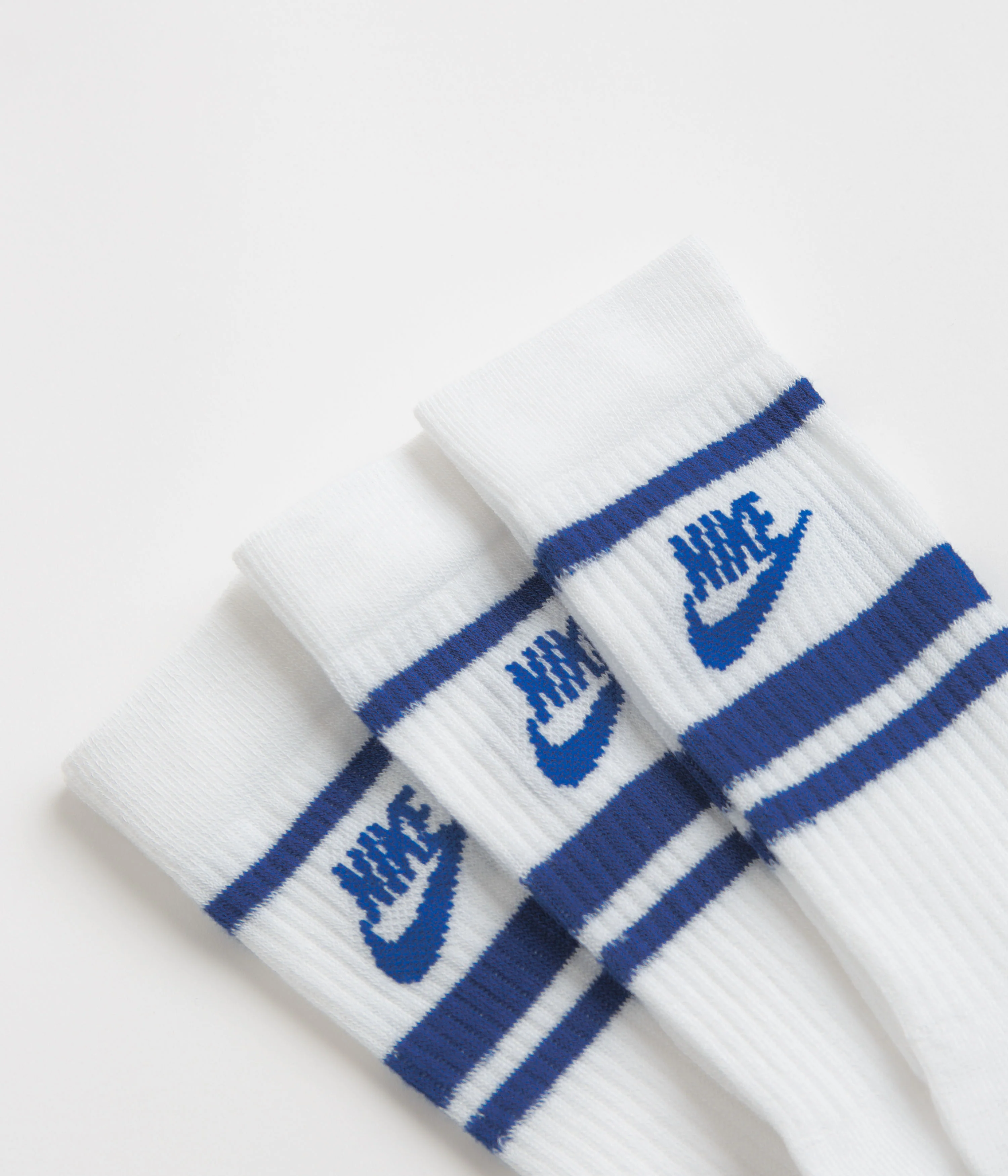 Nike Everyday Essential Crew Socks (3 Pair) - White / Game Royal / Game Royal - Image 2