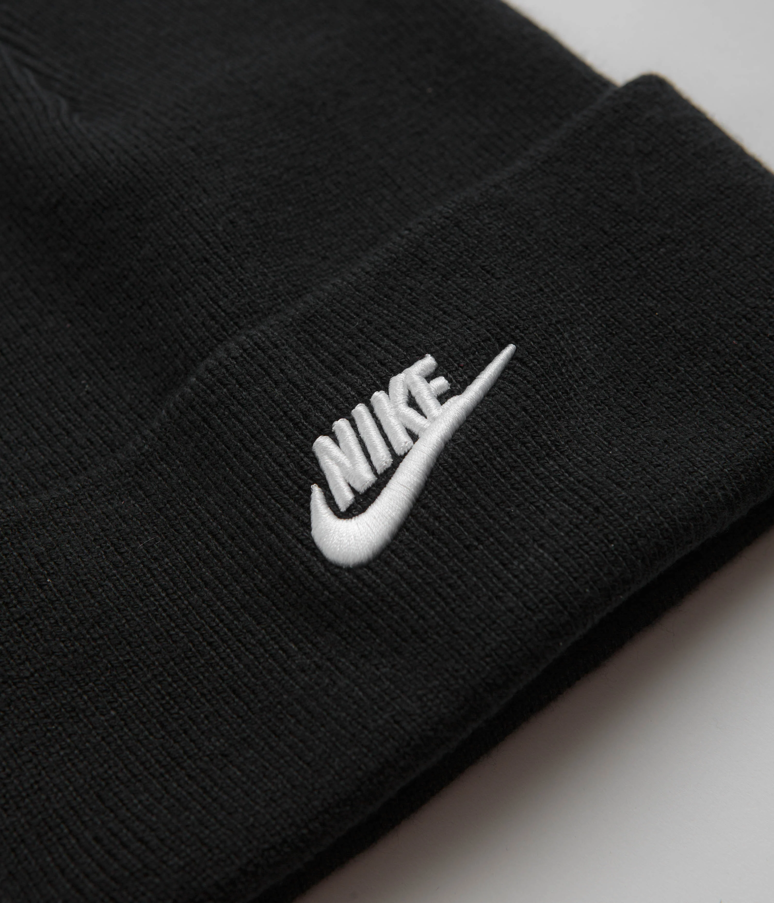 Nike Peak Futura Beanie - Black / White - Image 2