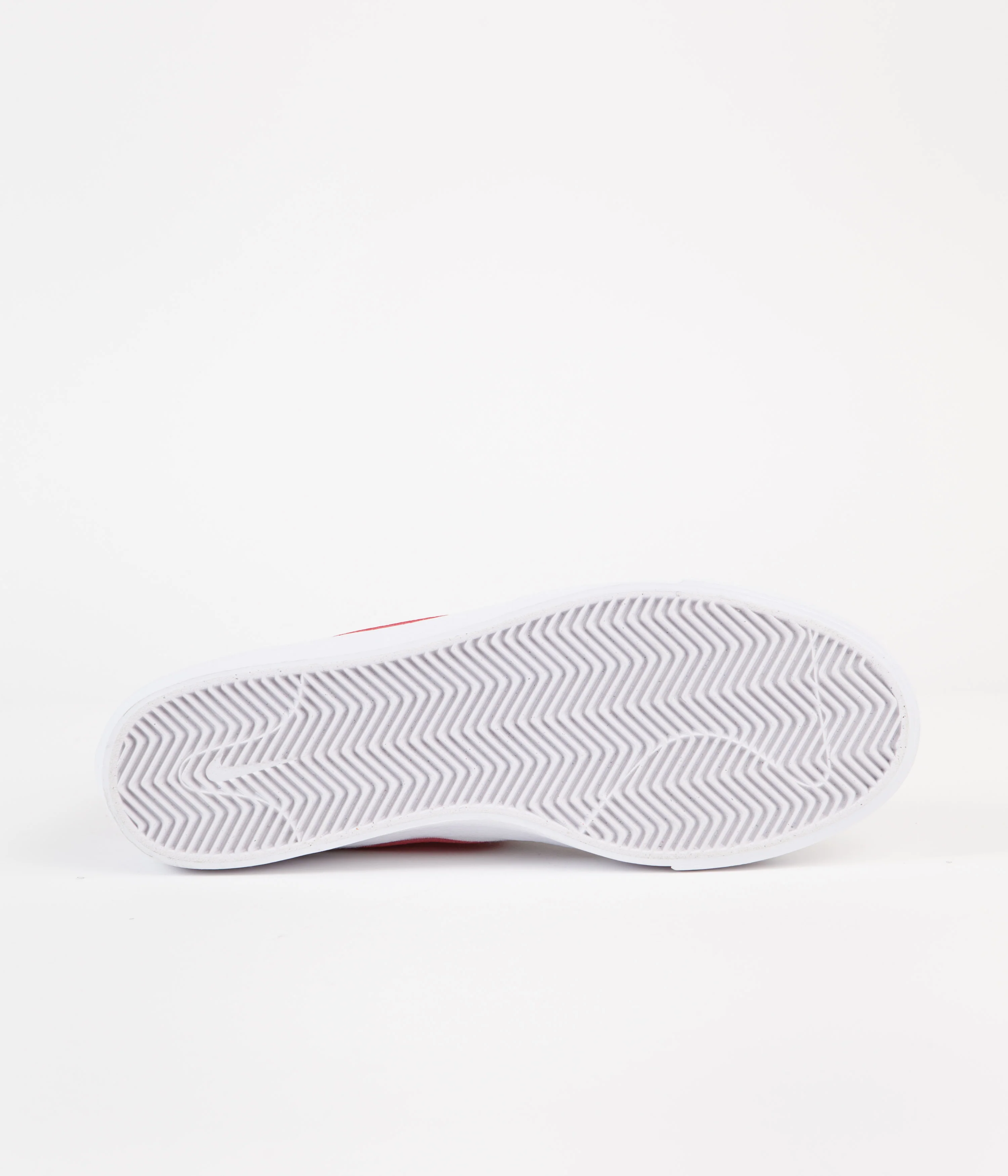 Nike SB Blazer Court Mid Shoes - White / University Red - White - Image 6