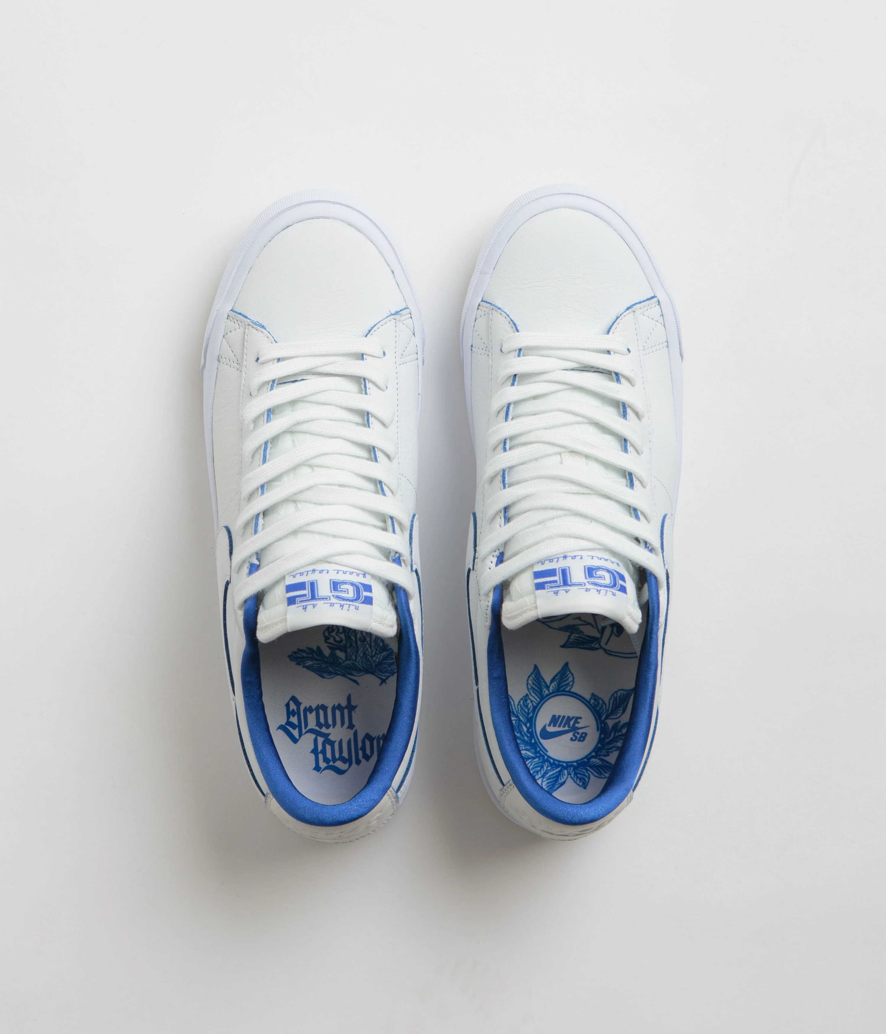 Nike SB Blazer Low Pro GT Premium Shoes - Summit White / Game Royal - Summit White - Image 7