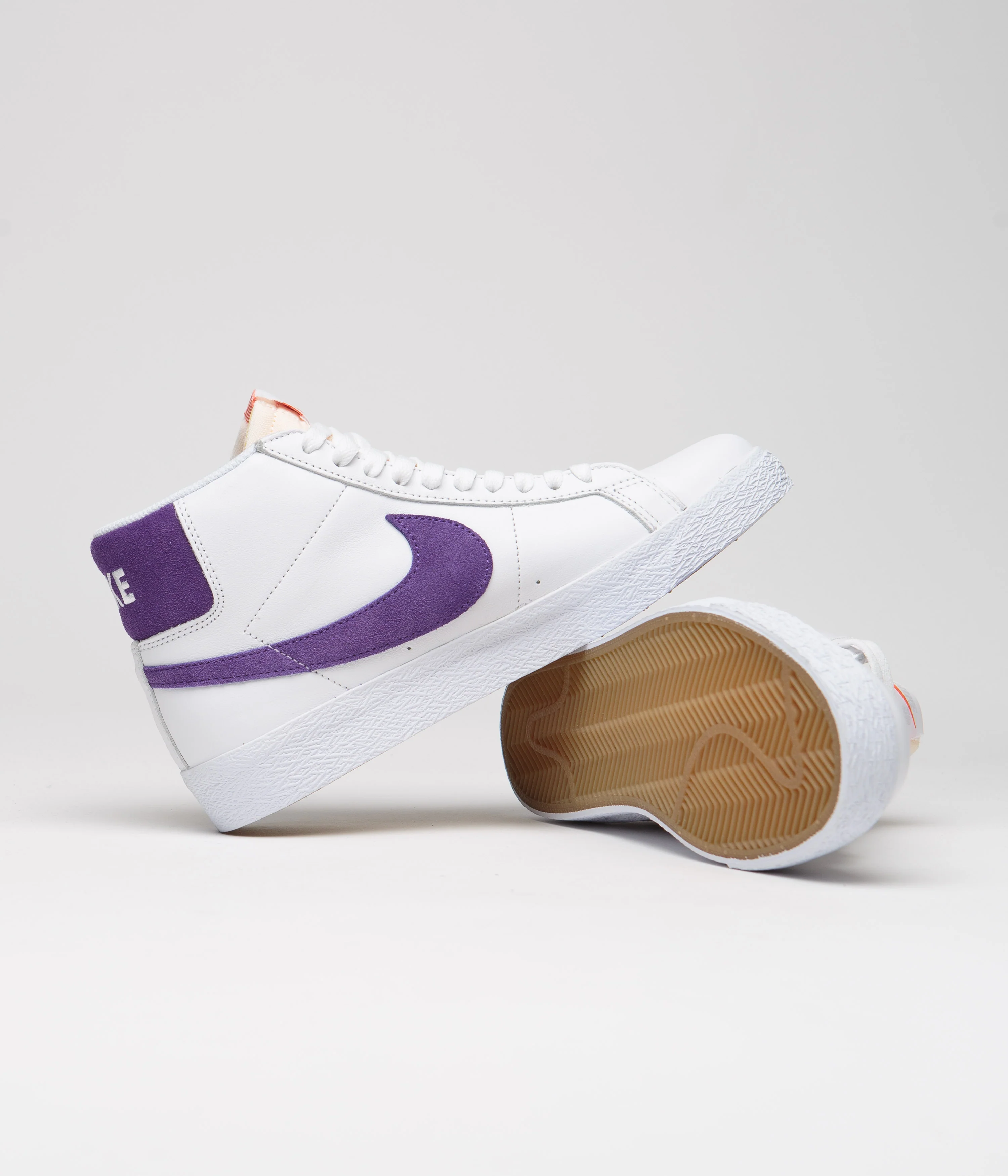 Nike SB Blazer Mid Shoes - White / Court Purple - White - Gum Light Brown - Image 5