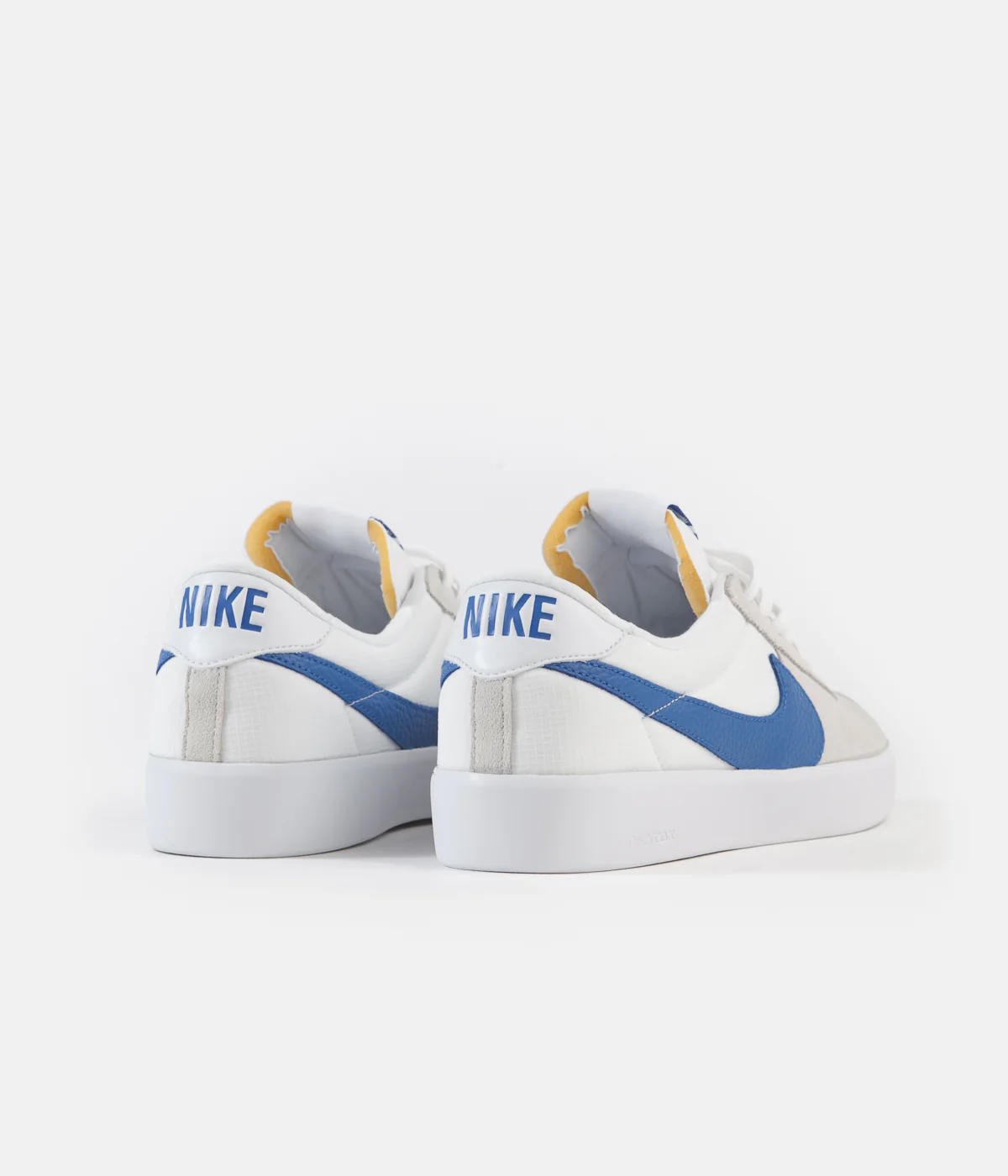 Nike SB Bruin React Shoes - Summit White / Signal Blue - Summit White - Image 5