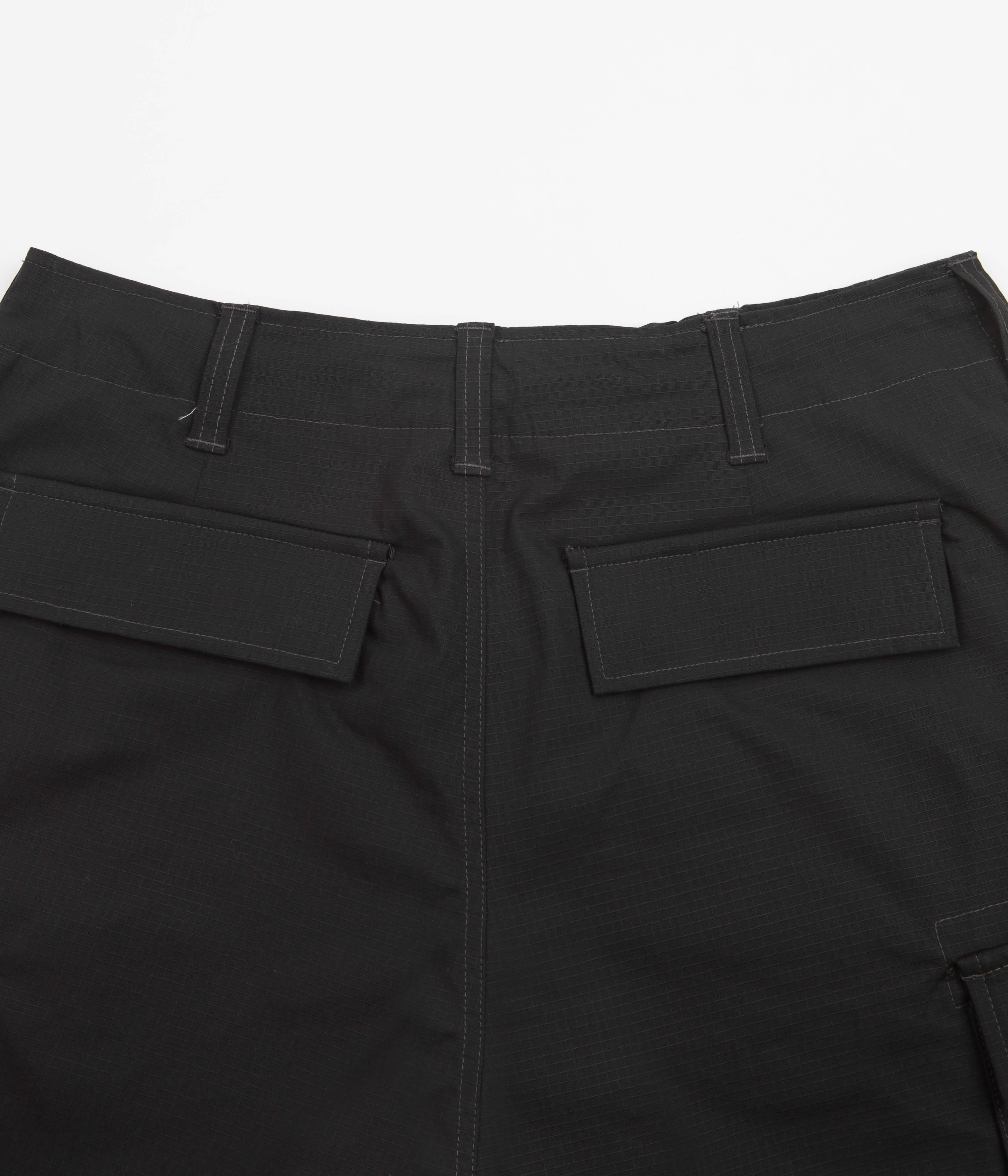 Nike SB Cargo Shorts - Black / White - Image 7
