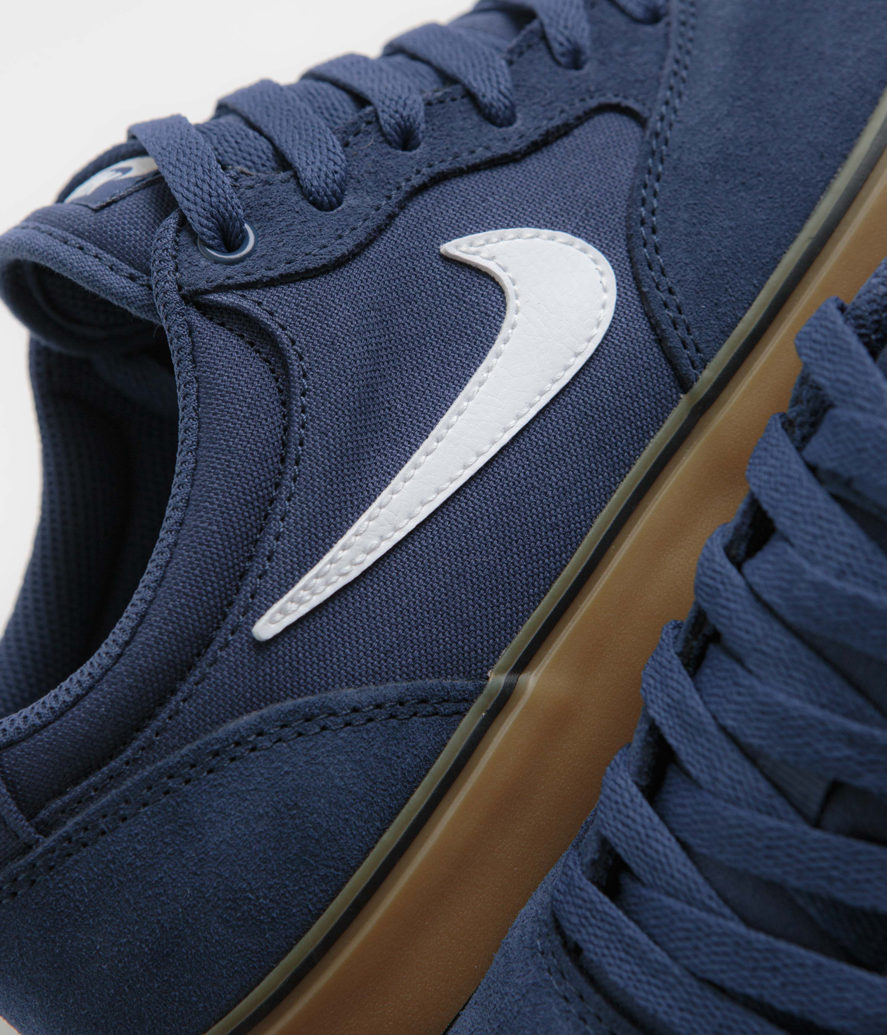 Nike SB Chron 2 Shoes - Navy / White - Navy - Gum Light Brown - Image 4