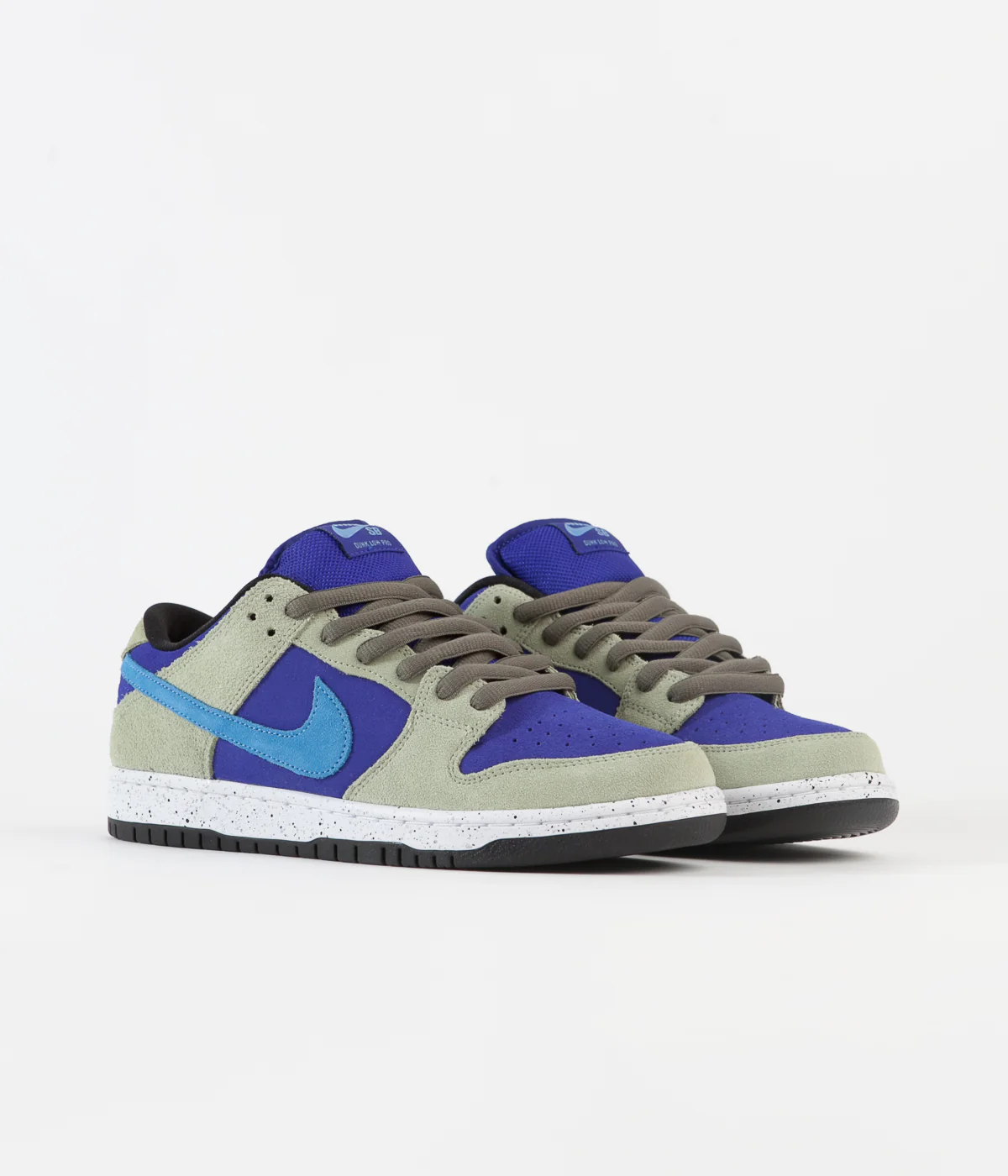 Nike SB Dunk Low Pro ACG Caldera Shoes - Celadon / Coast - Concord - Black - Image 2