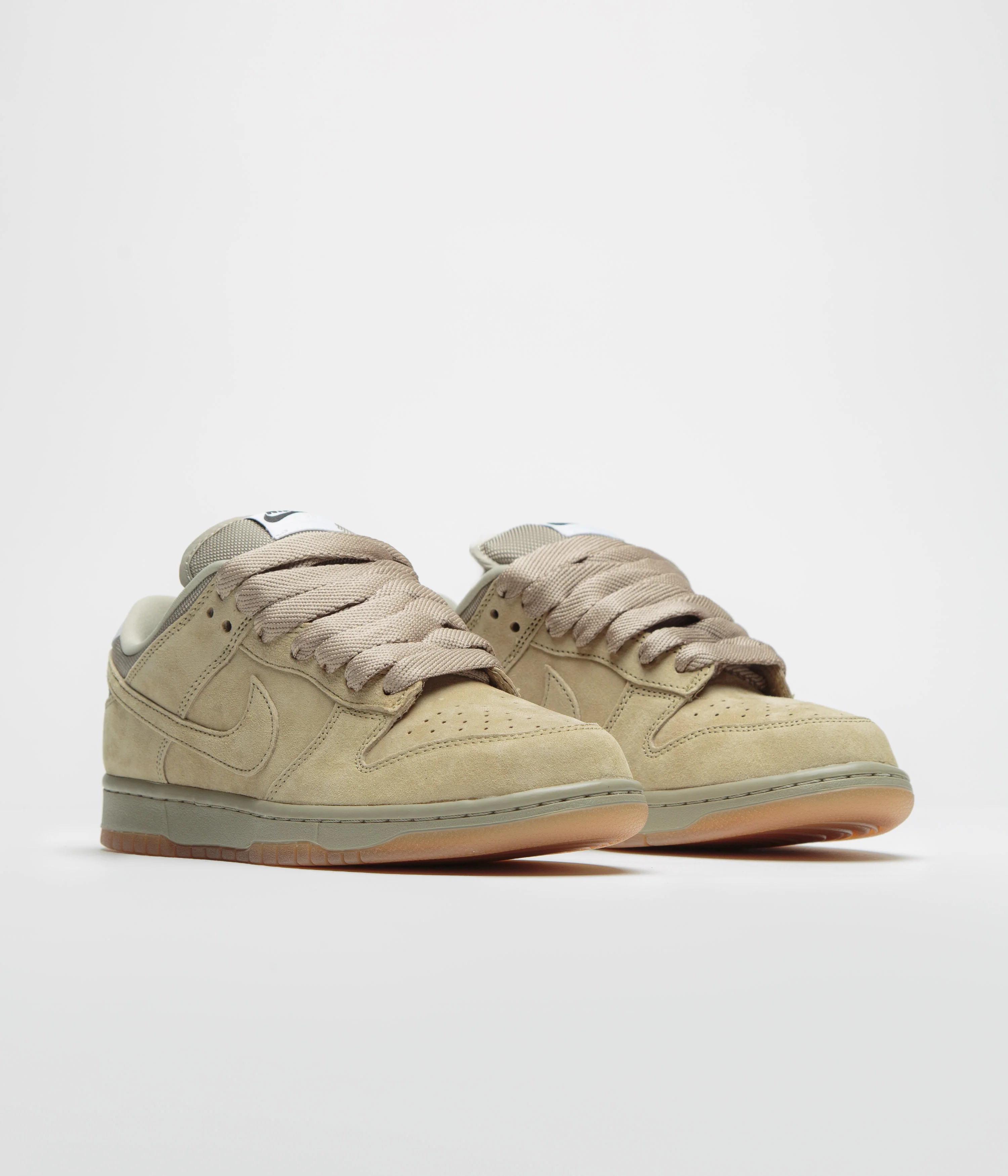 Nike SB Dunk Low Pro B Shoes - Parachute Beige / Parachute Beige - Image 3