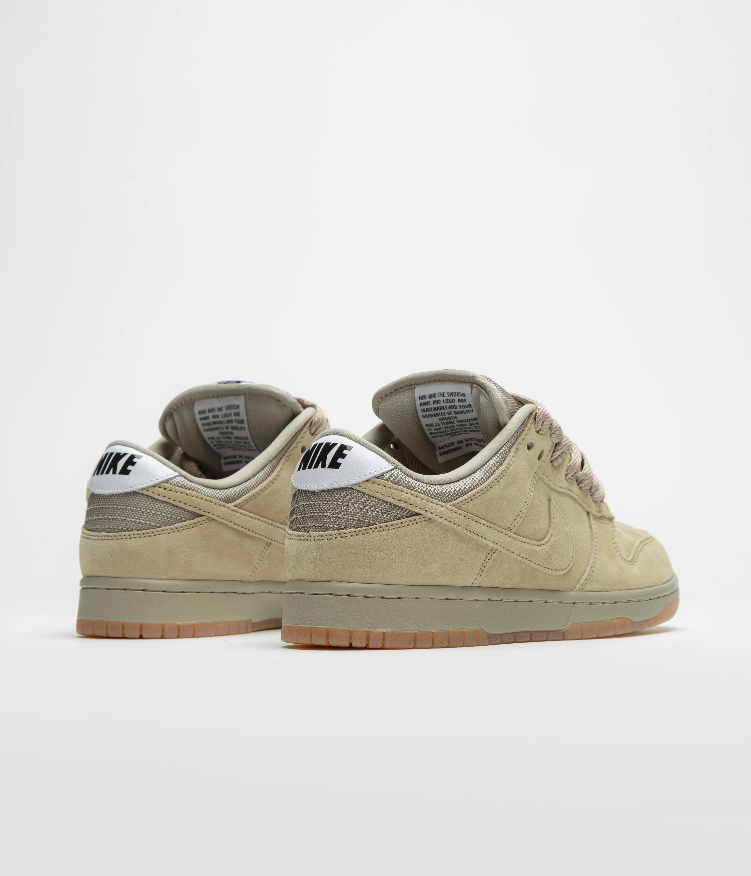 Nike SB Dunk Low Pro B Shoes - Parachute Beige / Parachute Beige - Image 4