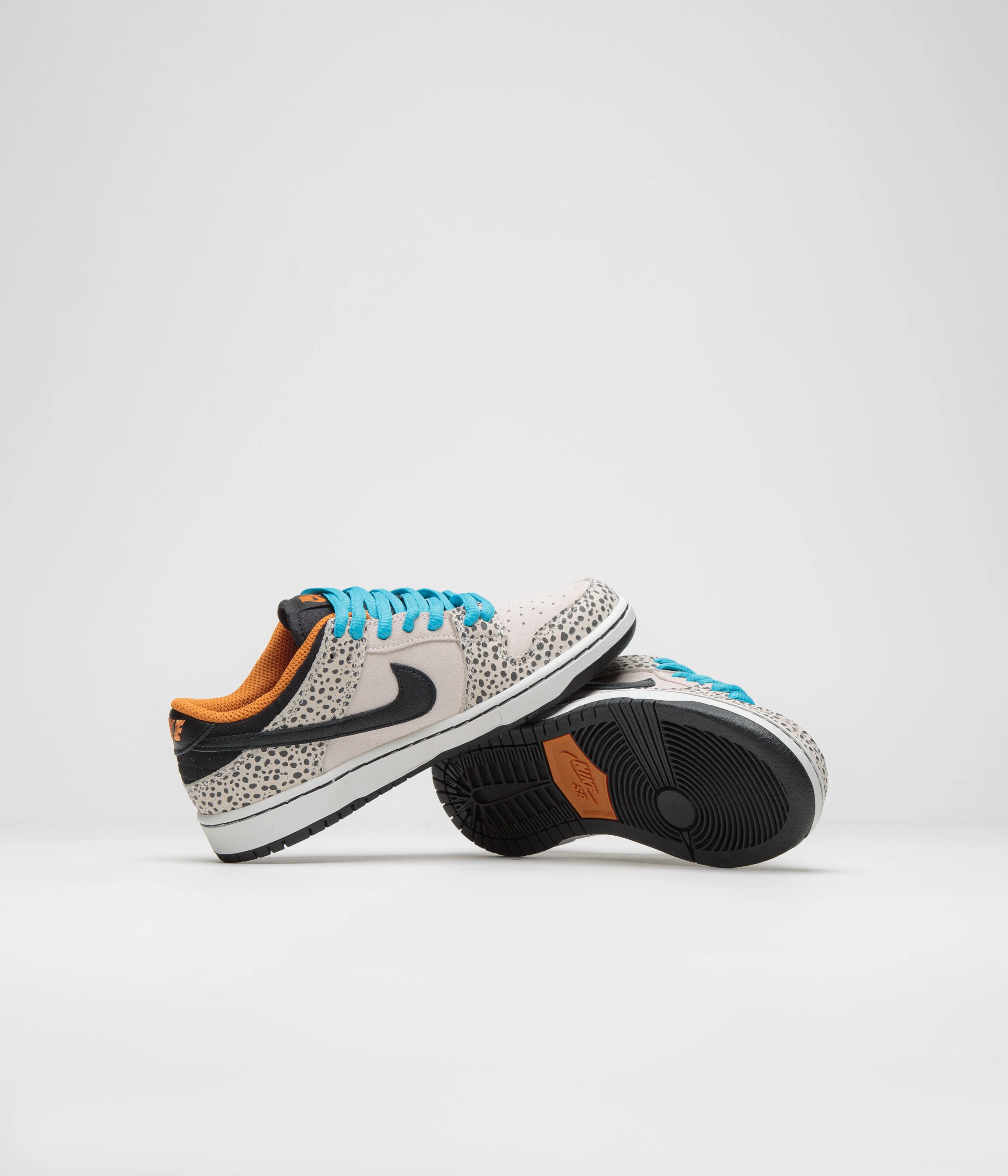 Nike SB Dunk Low Pro Electric (Preschool) Shoes - Phantom / Black - Black - Monarch - Image 5