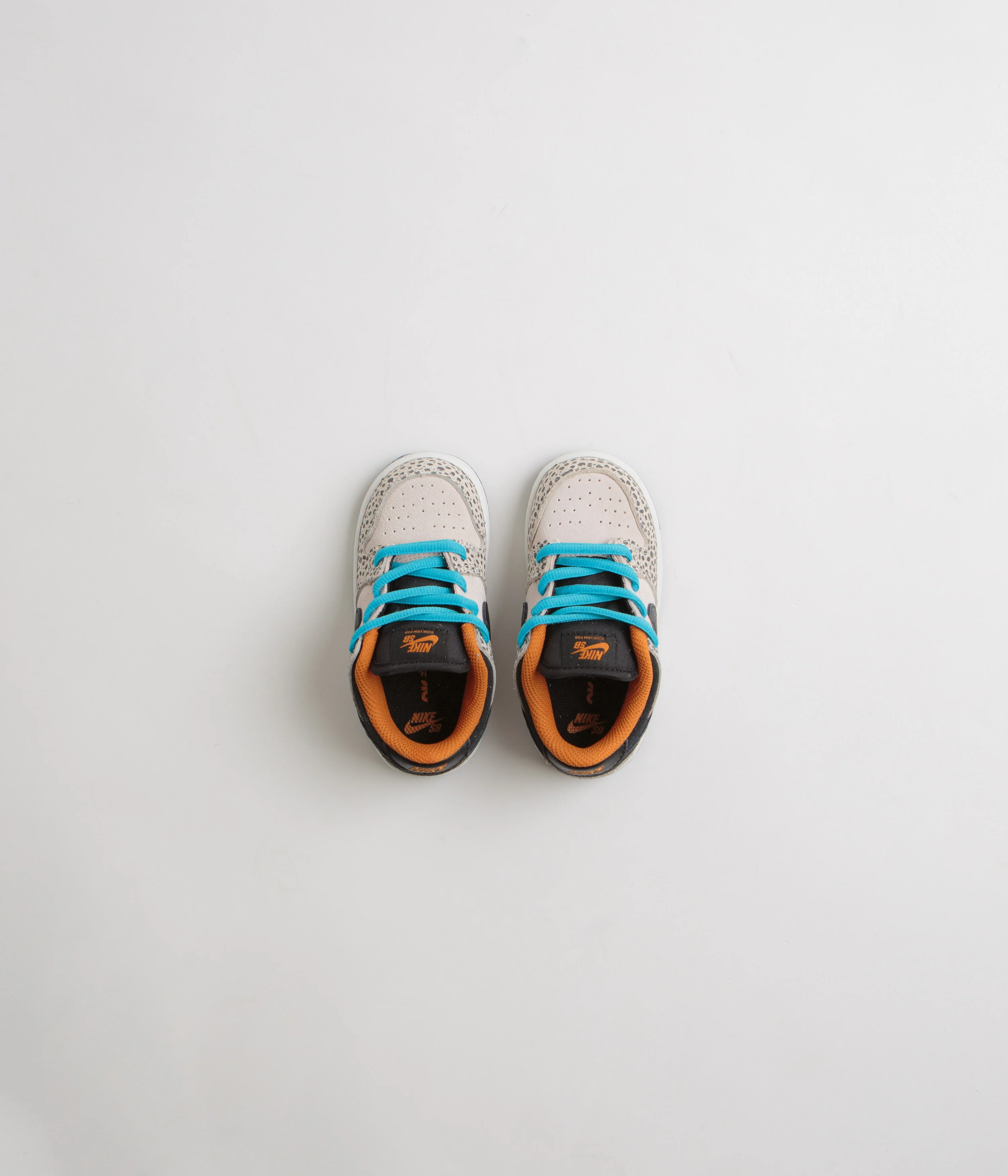 Nike SB Dunk Low Pro Electric (Toddler) Shoes - Phantom / Black - Black - Monarch - Image 7