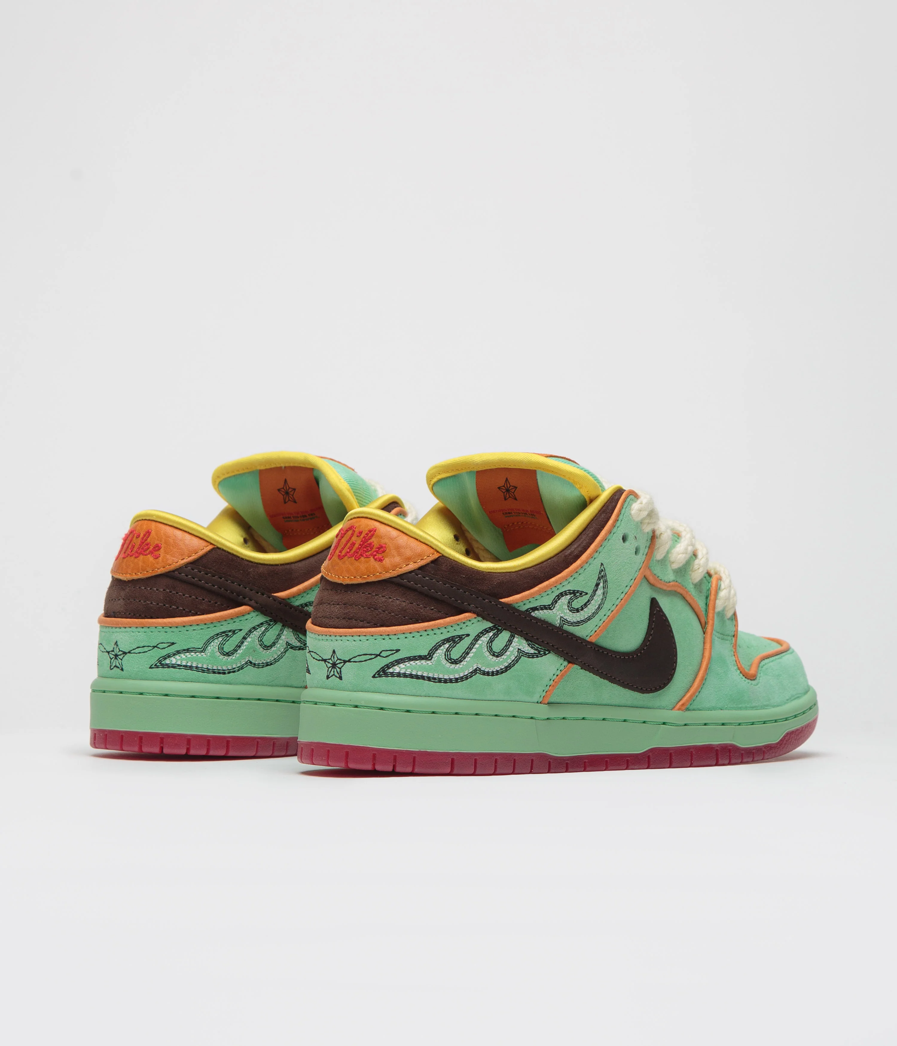 Nike SB Dunk Low Pro 'Rodeo' Shoes - Tourmaline / Baroque Brown - Monarch - Image 4