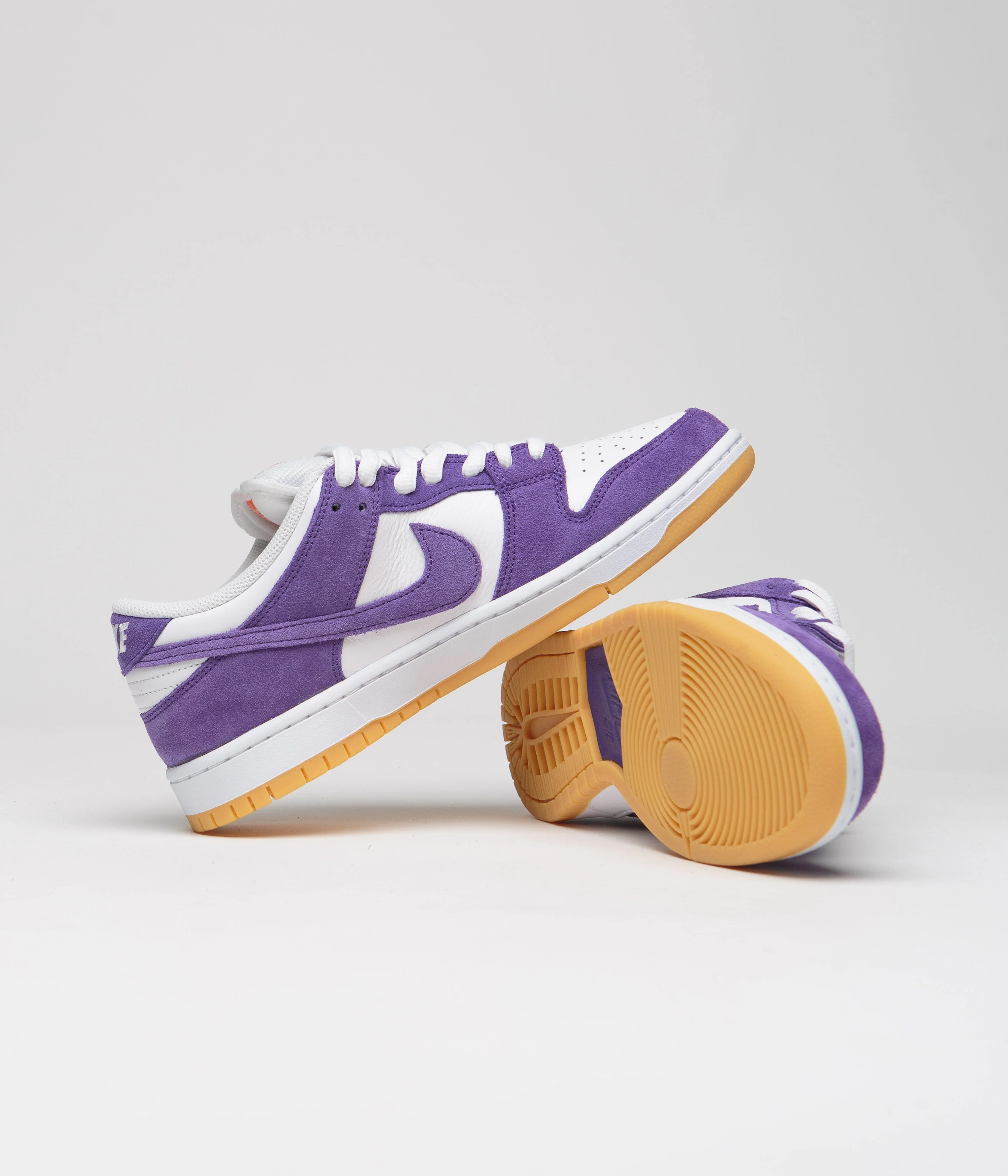 Nike SB Dunk Low Pro Shoes - Court Purple / Court Purple - White - Image 5