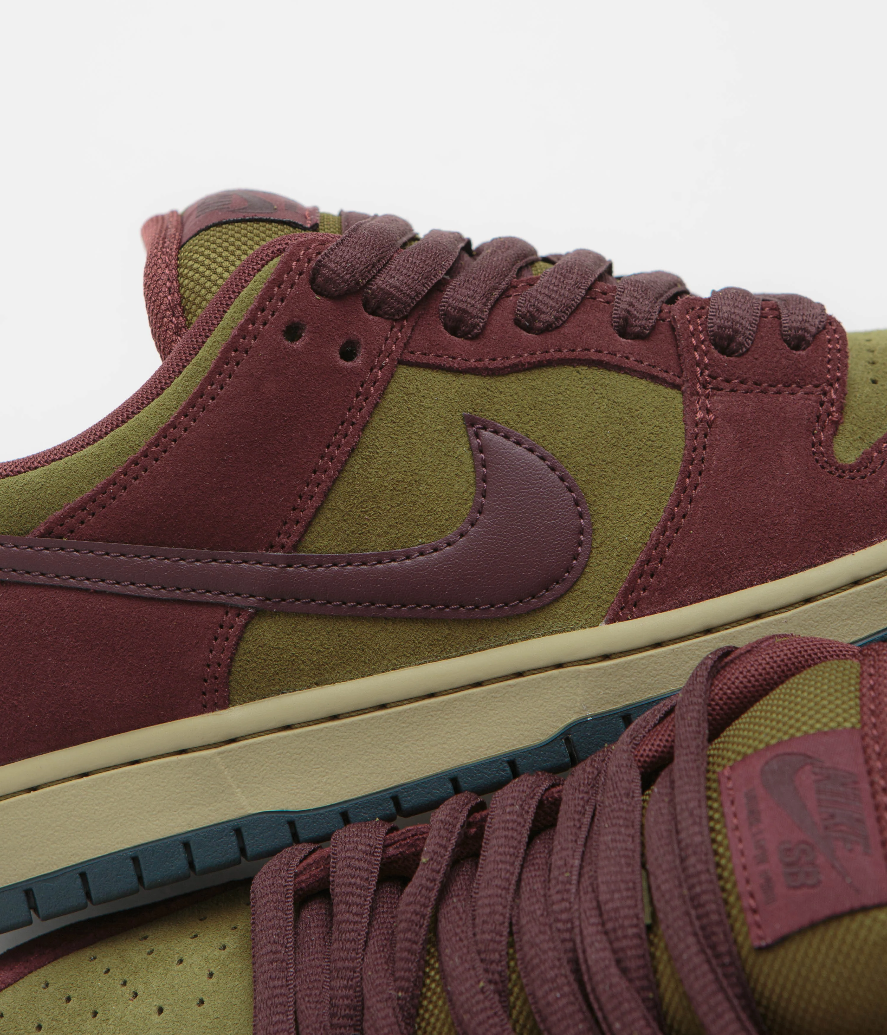 Nike SB Dunk Low Pro Shoes - Dark Team Red / Burgundy Crush - Olive Flak - Image 3