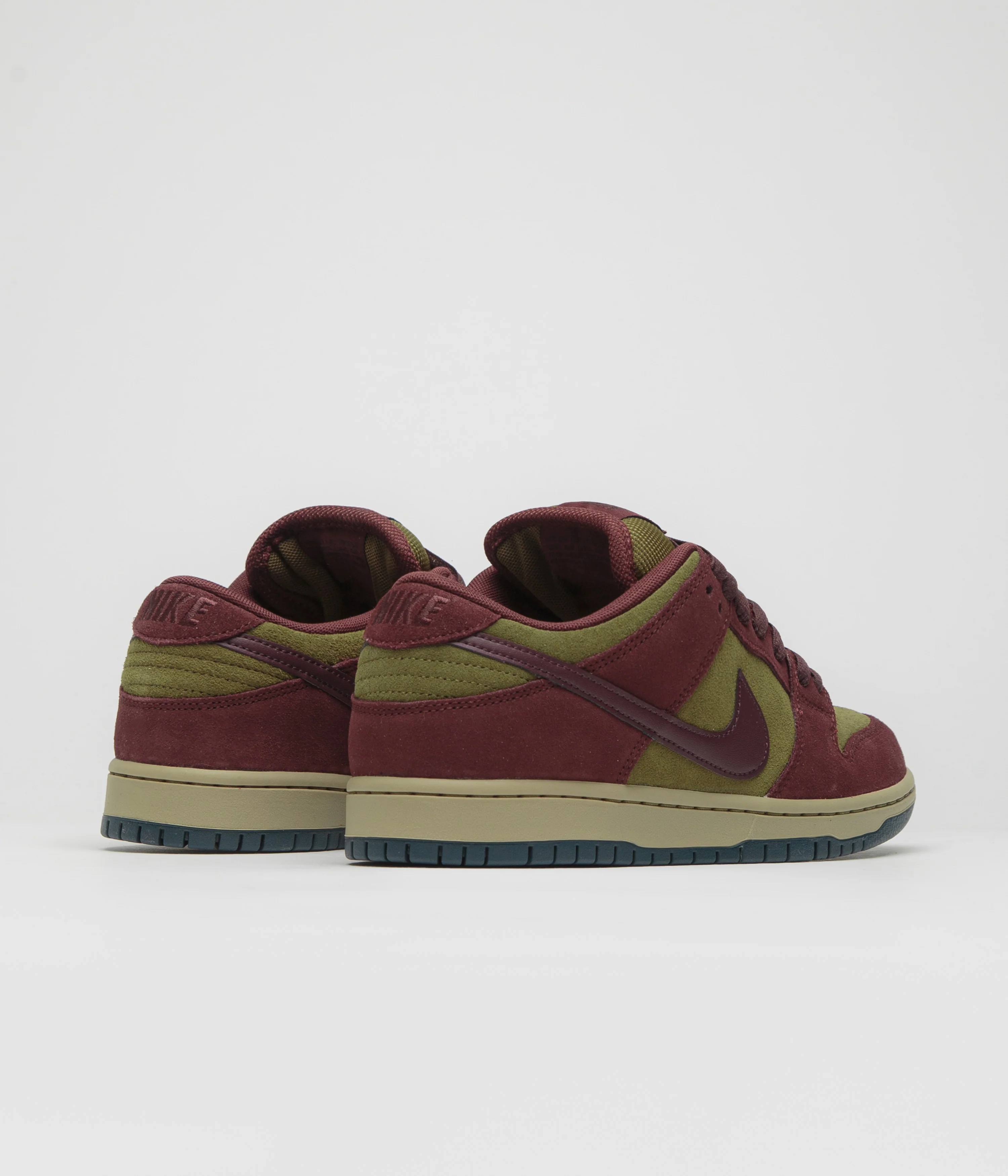 Nike SB Dunk Low Pro Shoes - Dark Team Red / Burgundy Crush - Olive Flak - Image 4