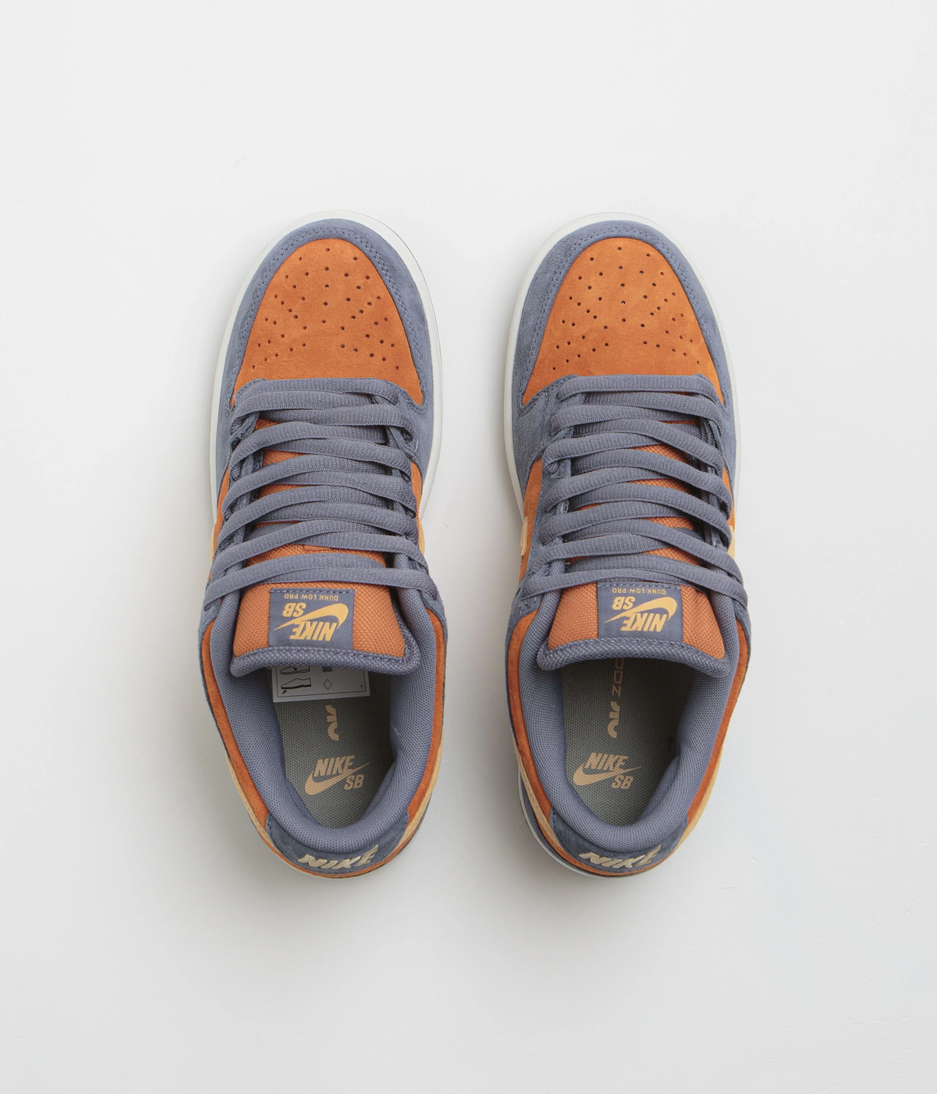 Nike SB Dunk Low Pro Shoes - Light Carbon / Sesame - Monarch - Image 7