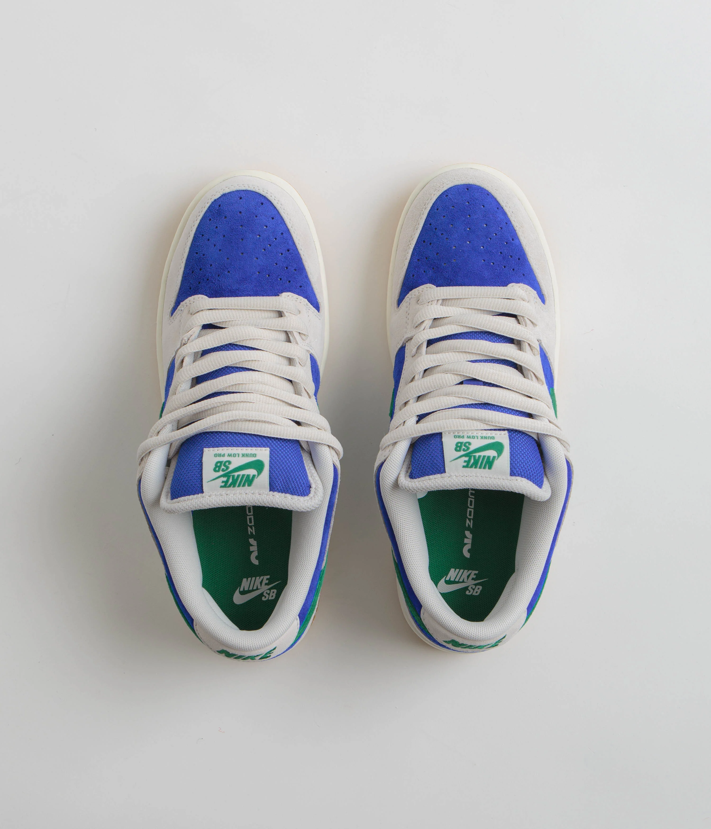 Nike SB Dunk Low Pro Shoes - Phantom / Malachite - Hyper Royal - Image 8