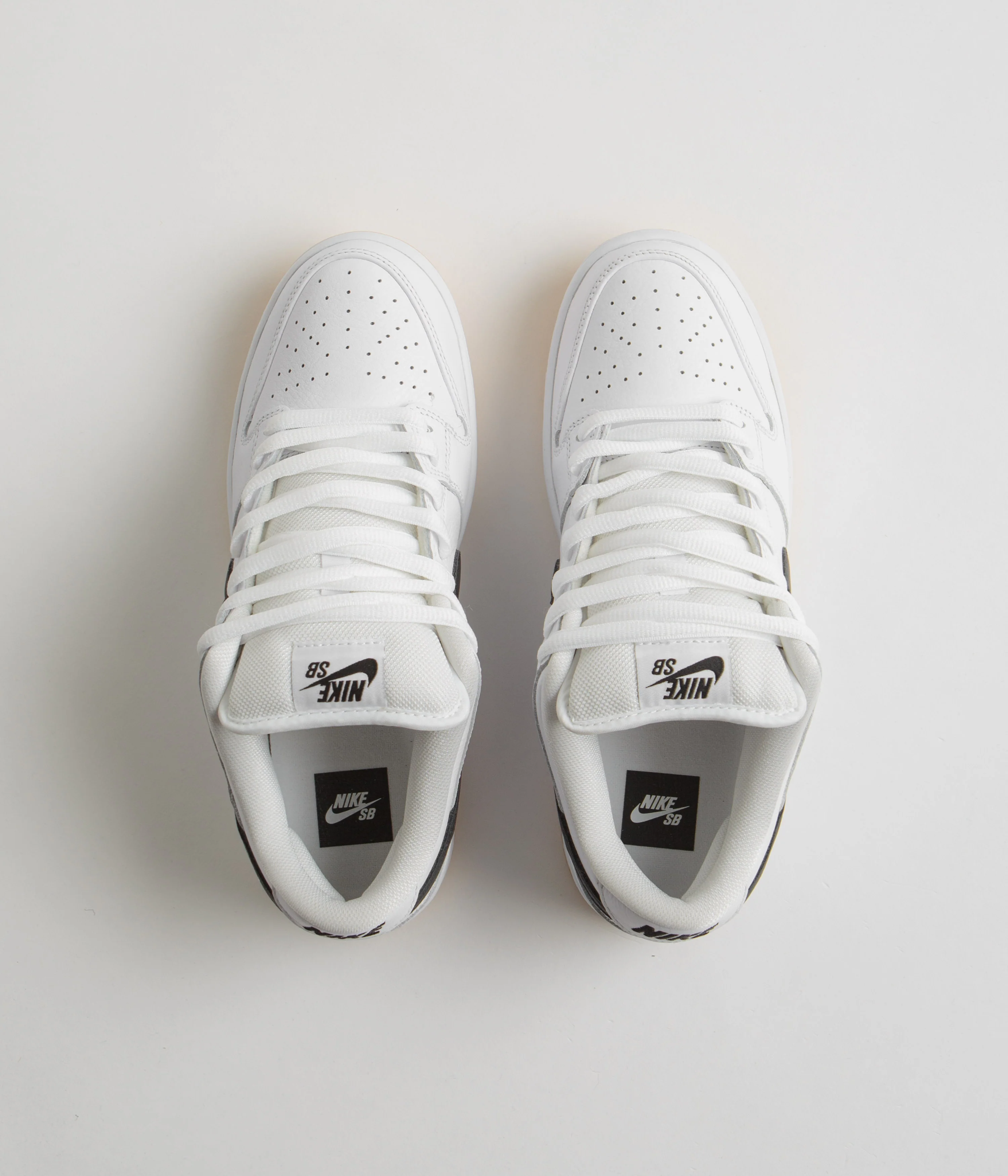 Nike SB Dunk Low Pro Shoes - White / Black - White - Gum Light Brown - Image 8